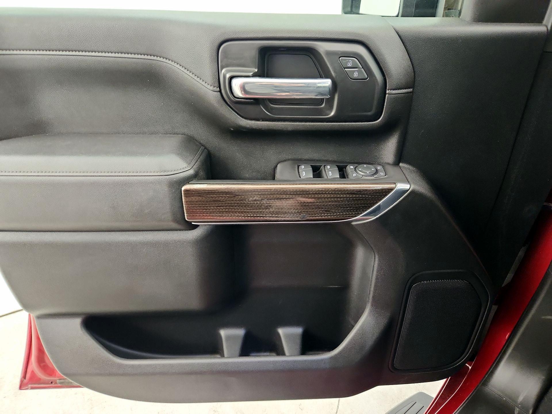 Thumbnail: 2021 Chevrolet Silverado 3500 - 10