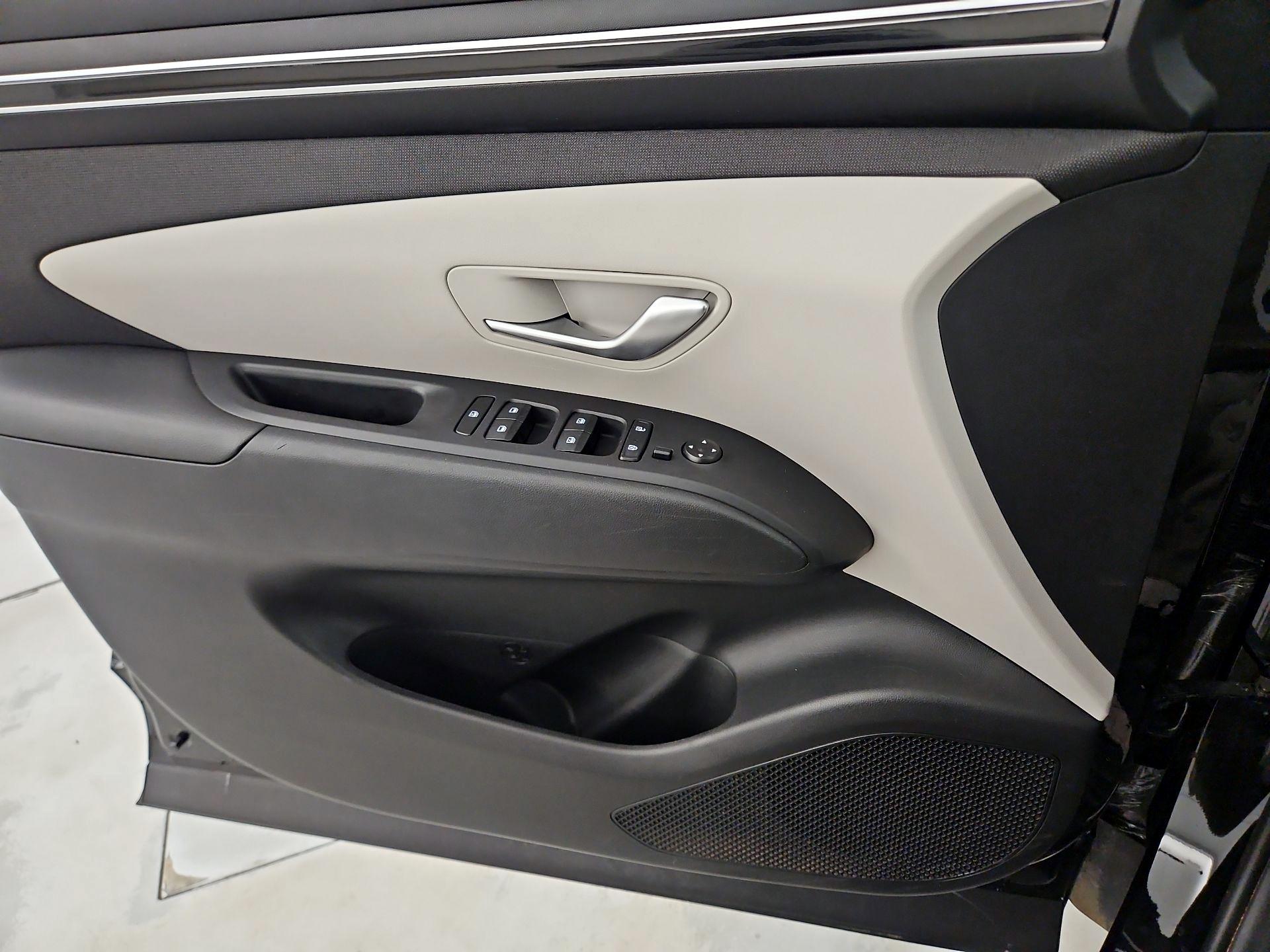 Thumbnail: 2024 Hyundai Tucson - 12