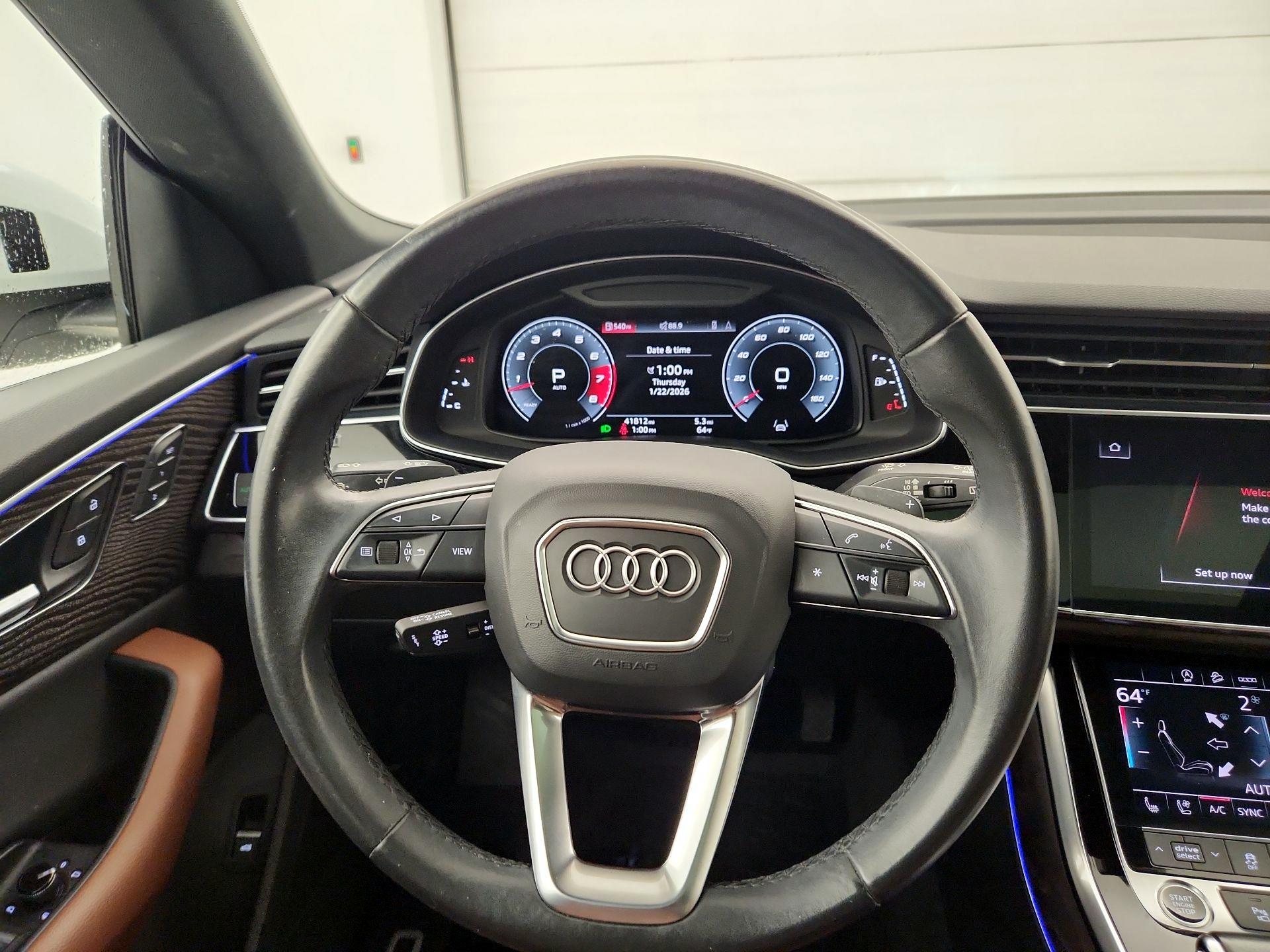 Thumbnail: 2021 Audi Q8 - 10