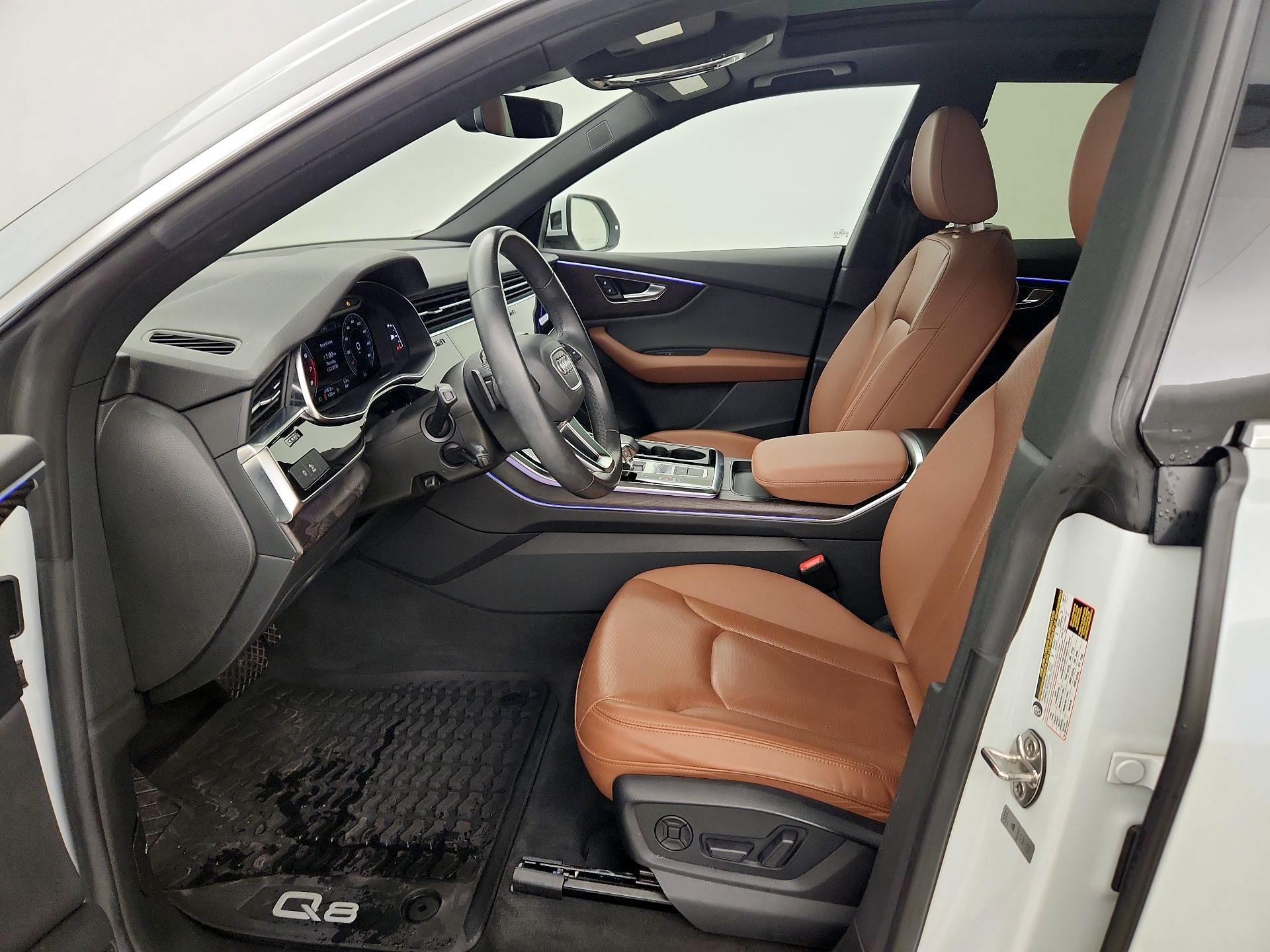 Thumbnail: 2021 Audi Q8 - 11