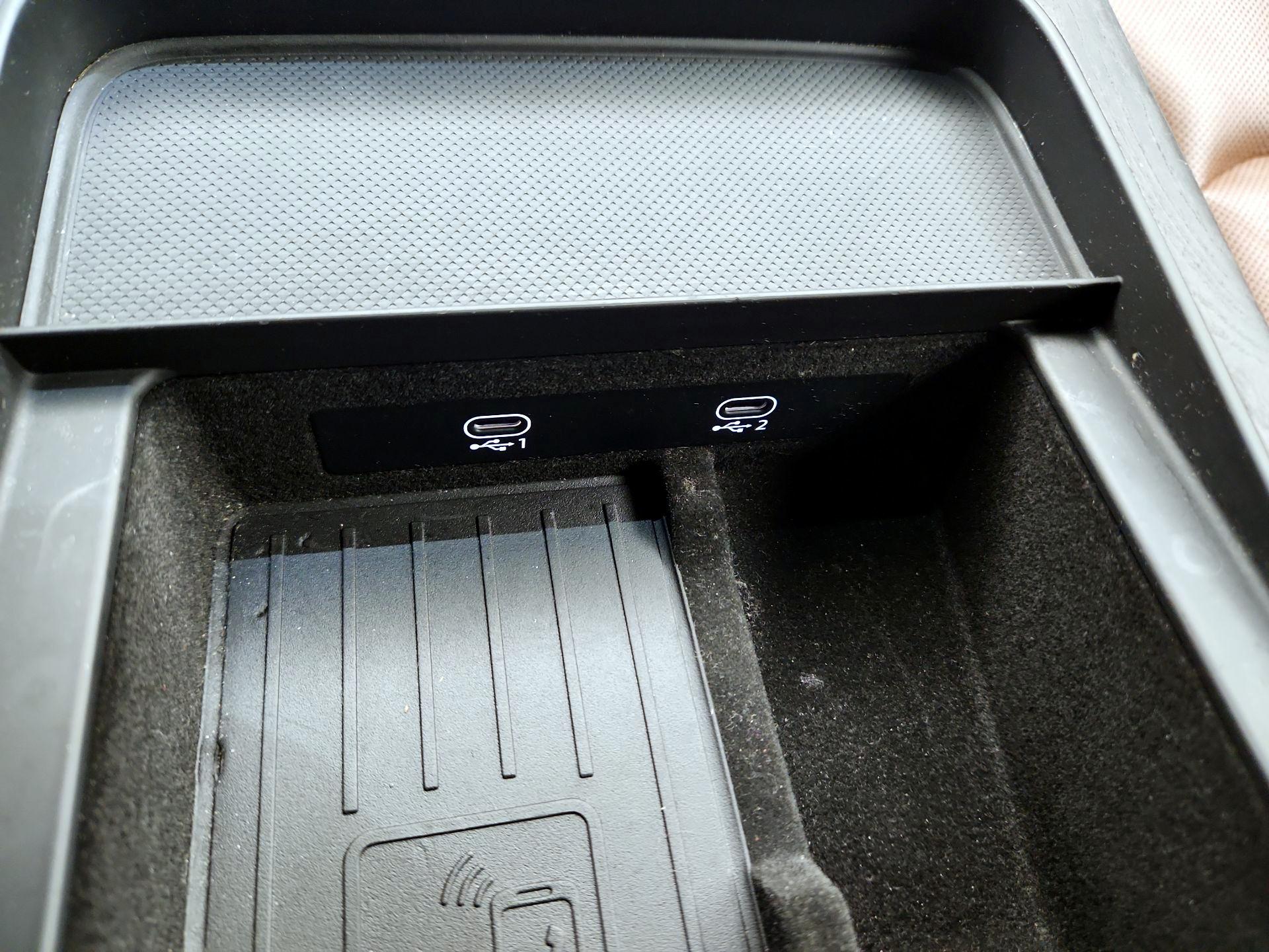 Thumbnail: 2021 Audi Q8 - 19