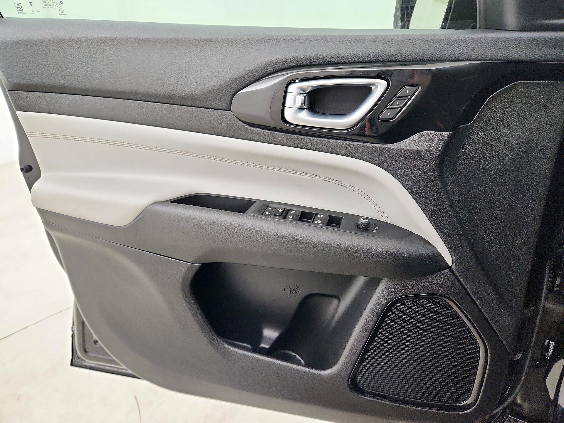 Thumbnail: 2024 Jeep Compass - 10