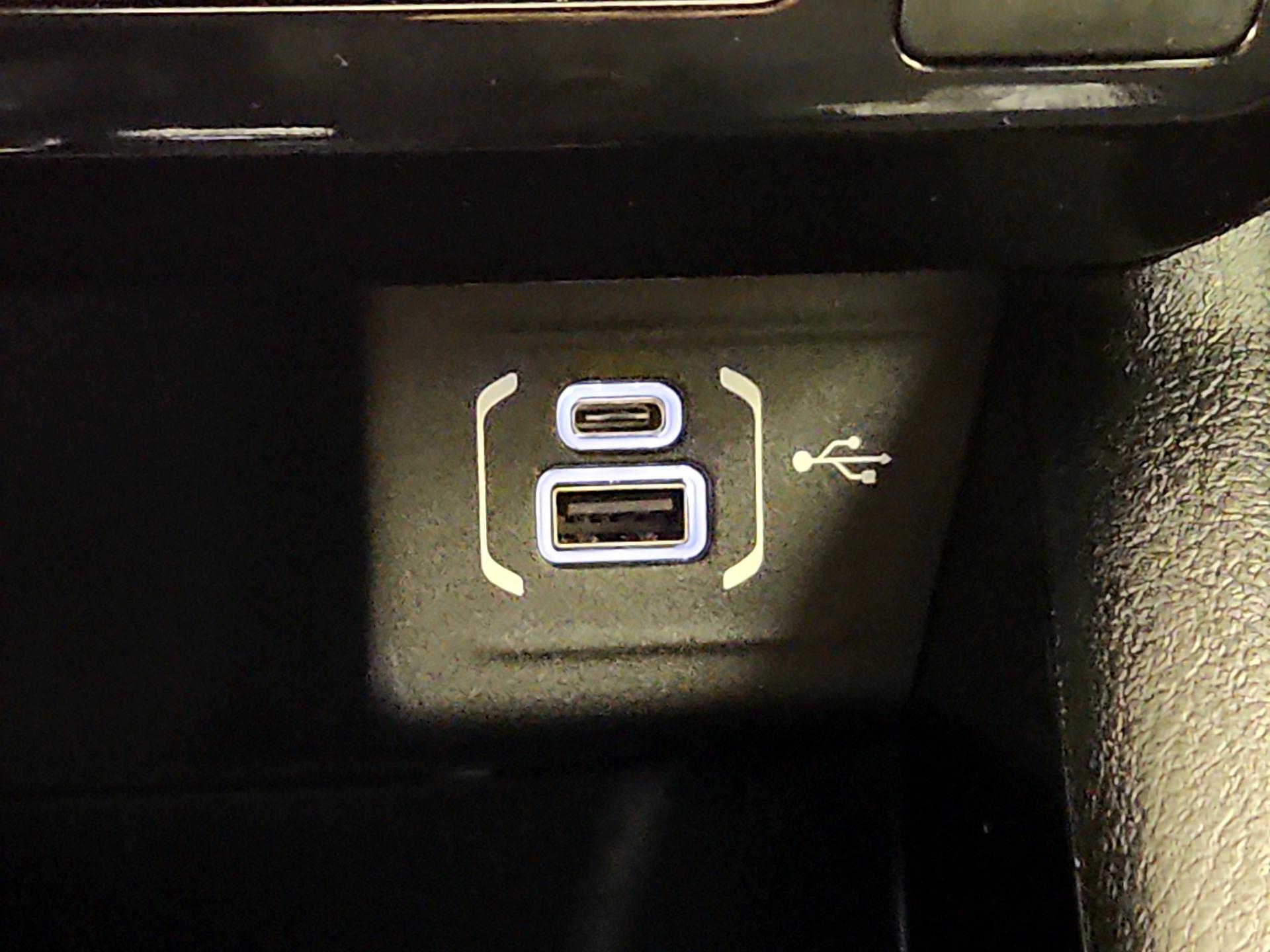 Thumbnail: 2024 Jeep Compass - 17