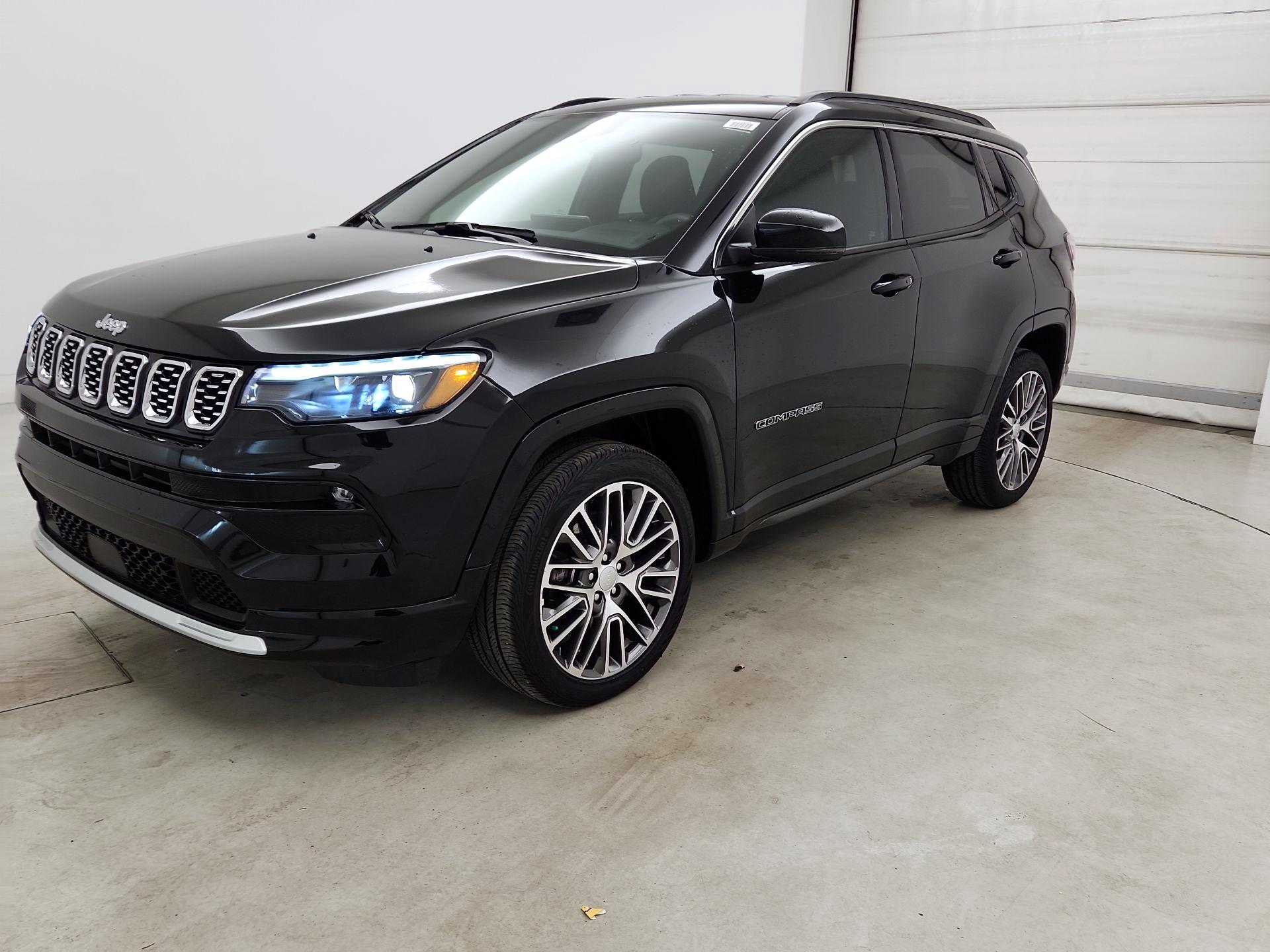 Thumbnail: 2024 Jeep Compass - 3