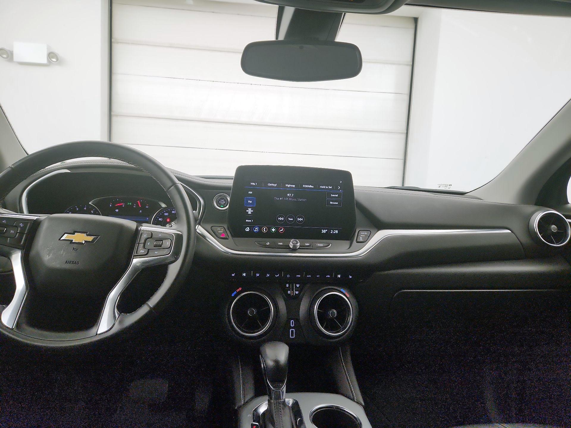 Thumbnail: 2023 Chevrolet Blazer - 9