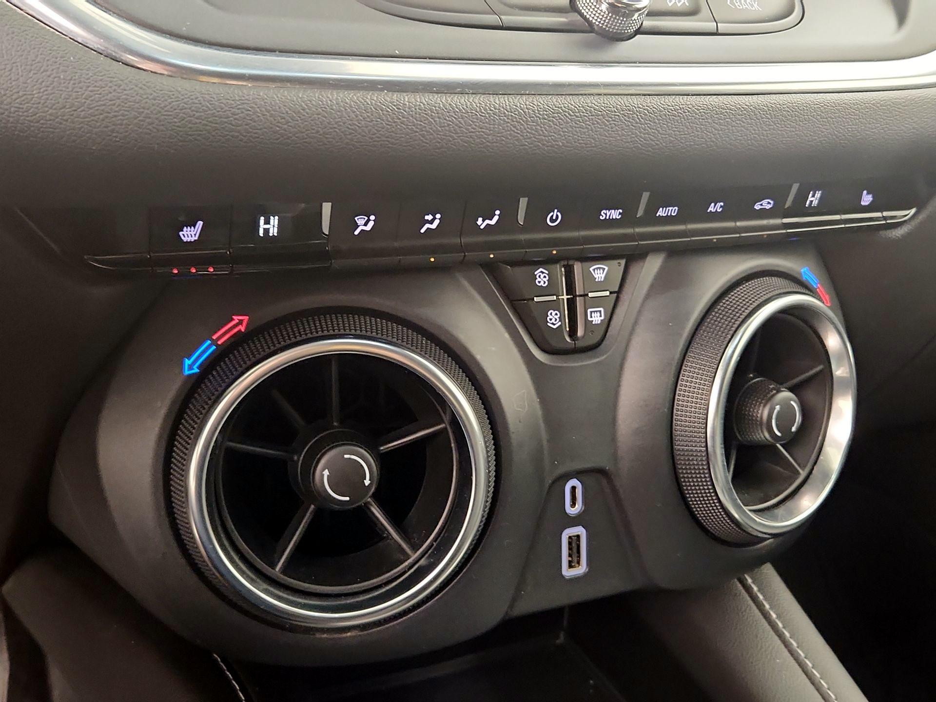 Thumbnail: 2023 Chevrolet Blazer - 16