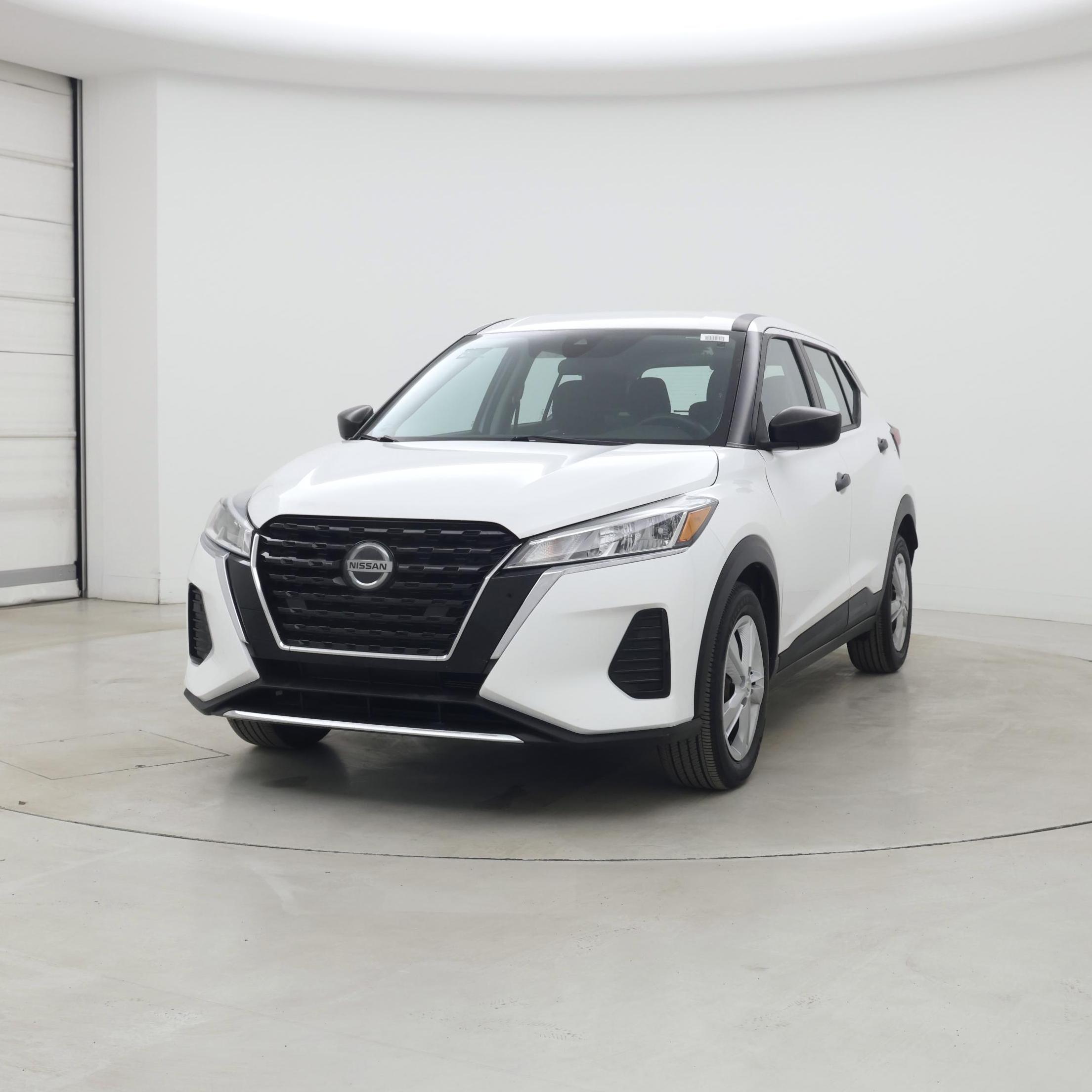 Thumbnail: 2021 Nissan Kicks - 4