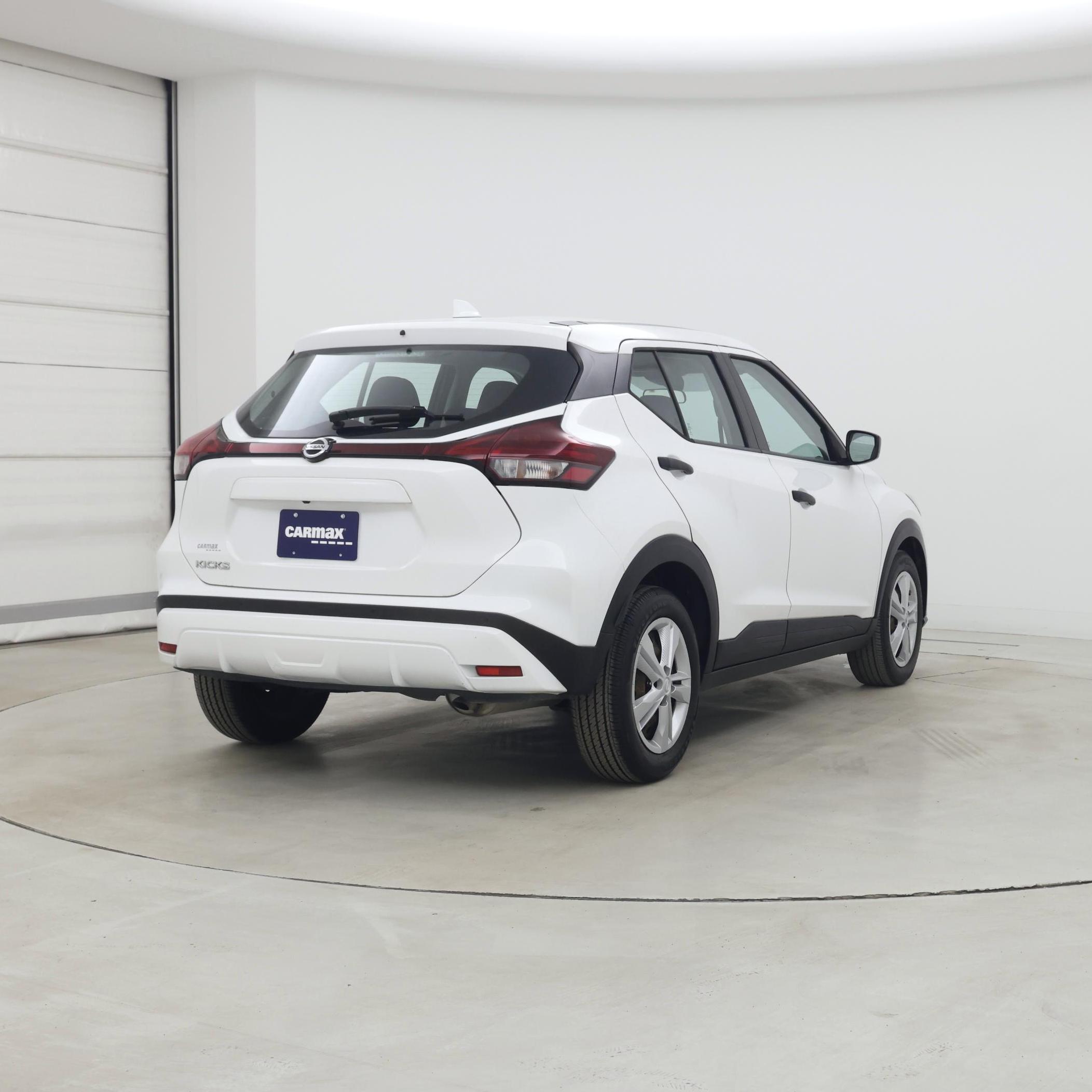 Thumbnail: 2021 Nissan Kicks - 8