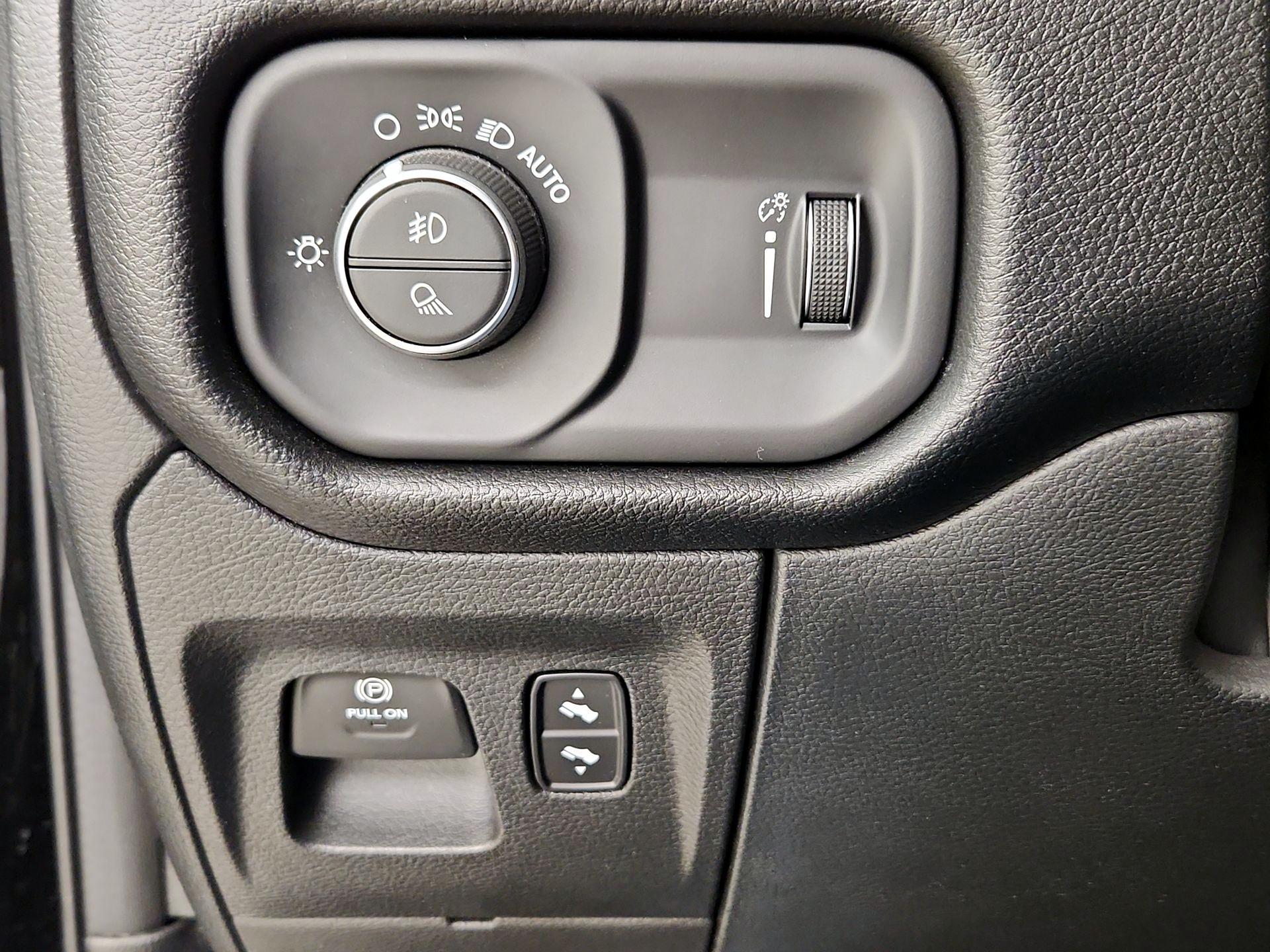 Thumbnail: 2022 RAM 1500 - 11