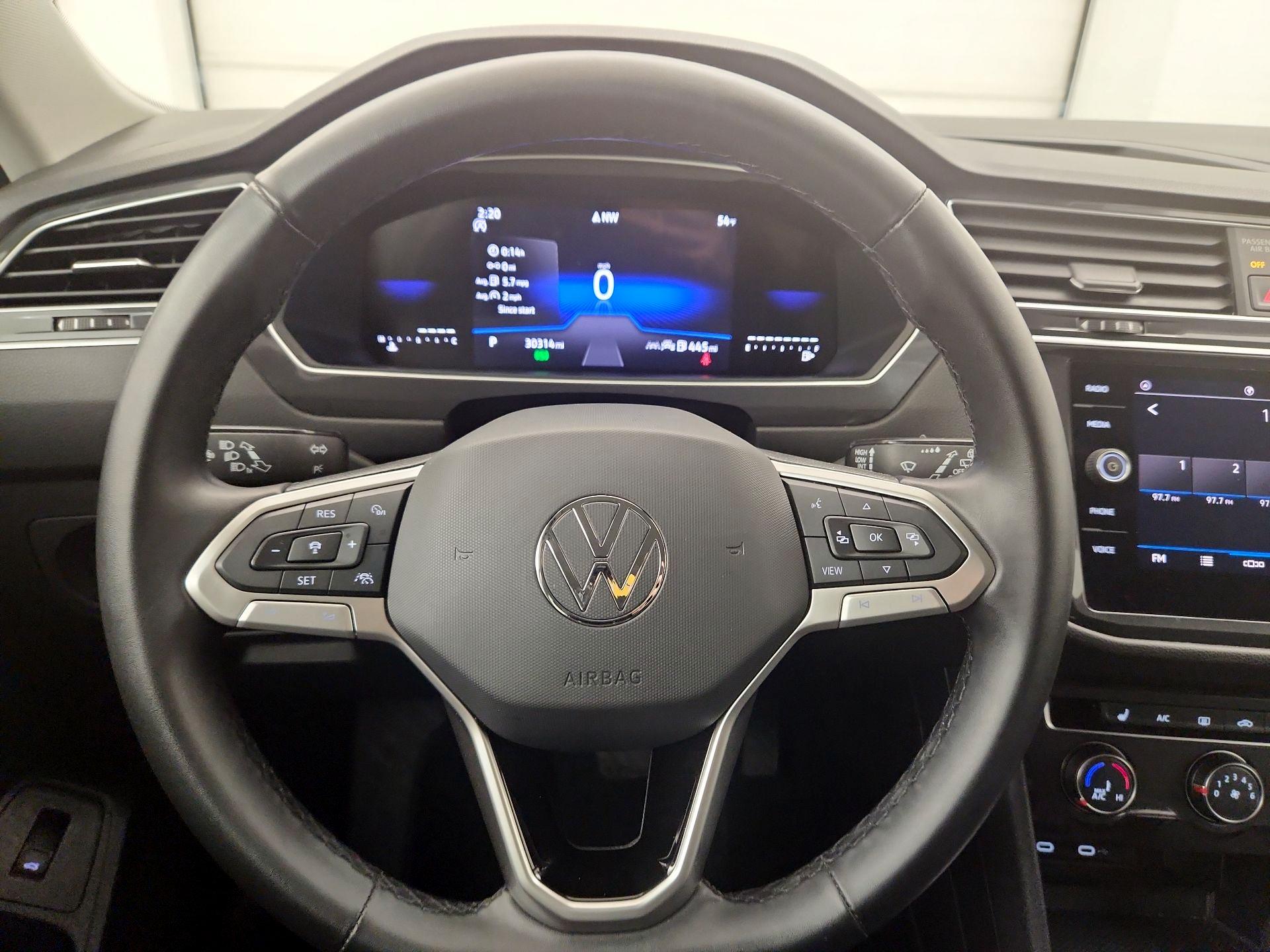 Thumbnail: 2024 Volkswagen Tiguan - 10