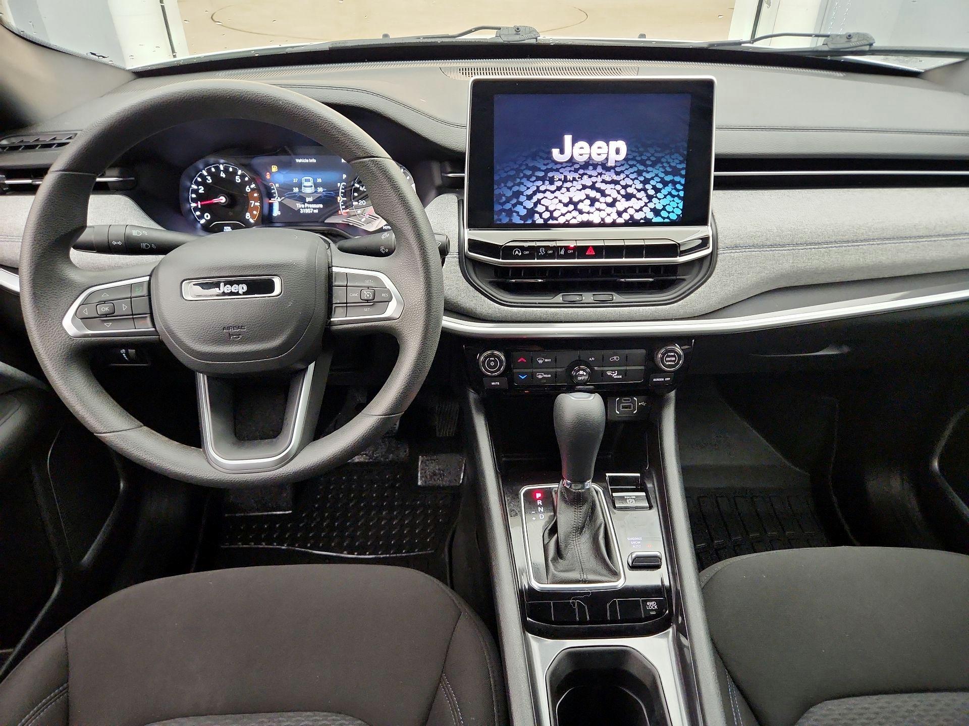 Thumbnail: 2024 Jeep Compass - 9