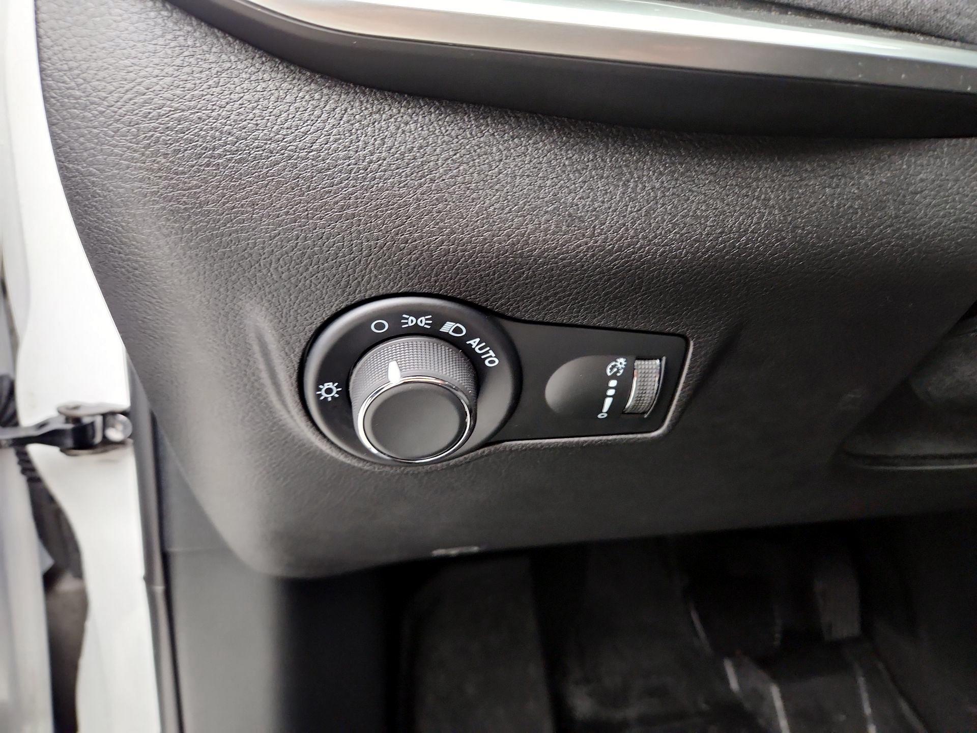 Thumbnail: 2024 Jeep Compass - 13