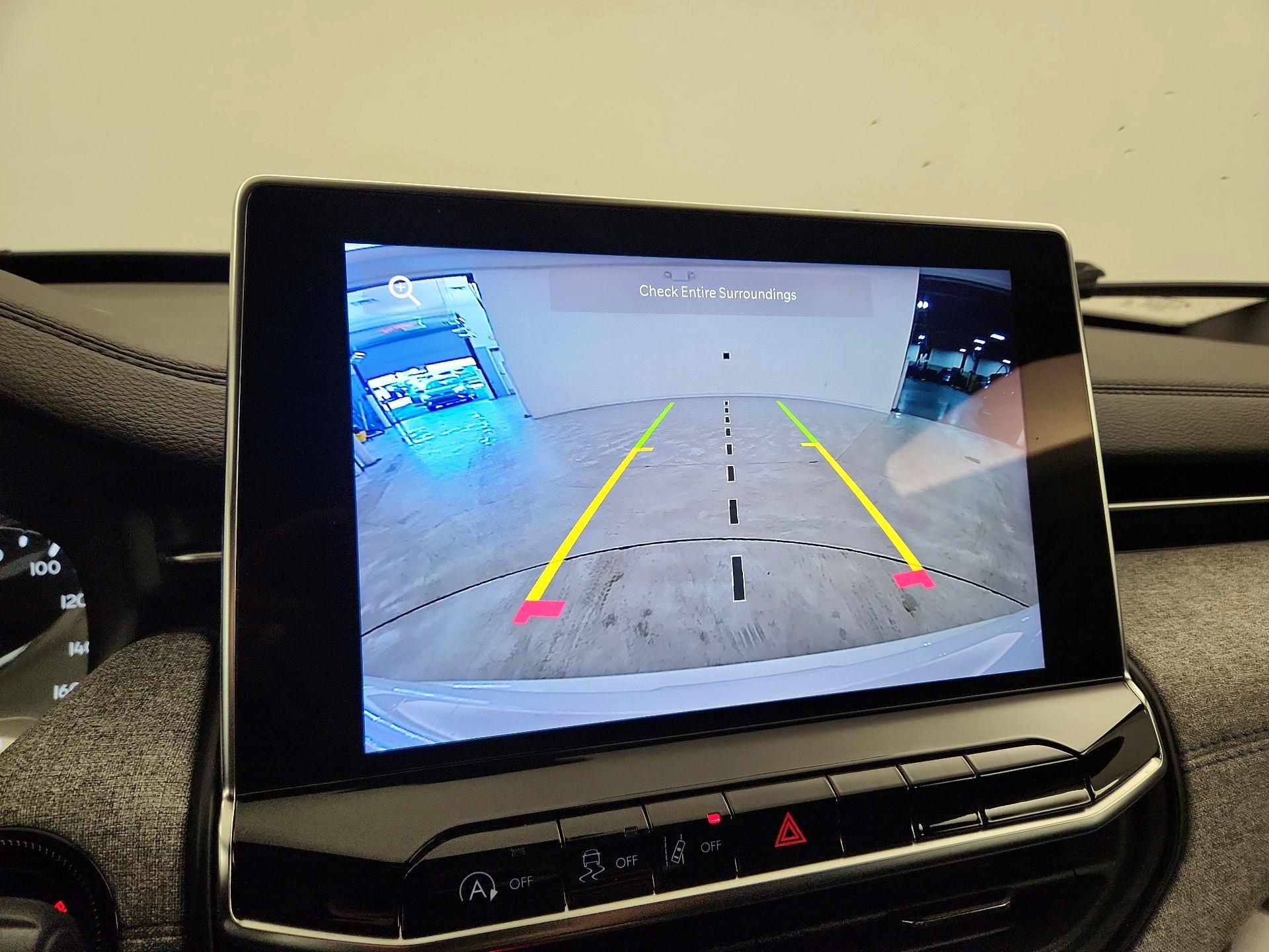 Thumbnail: 2024 Jeep Compass - 14