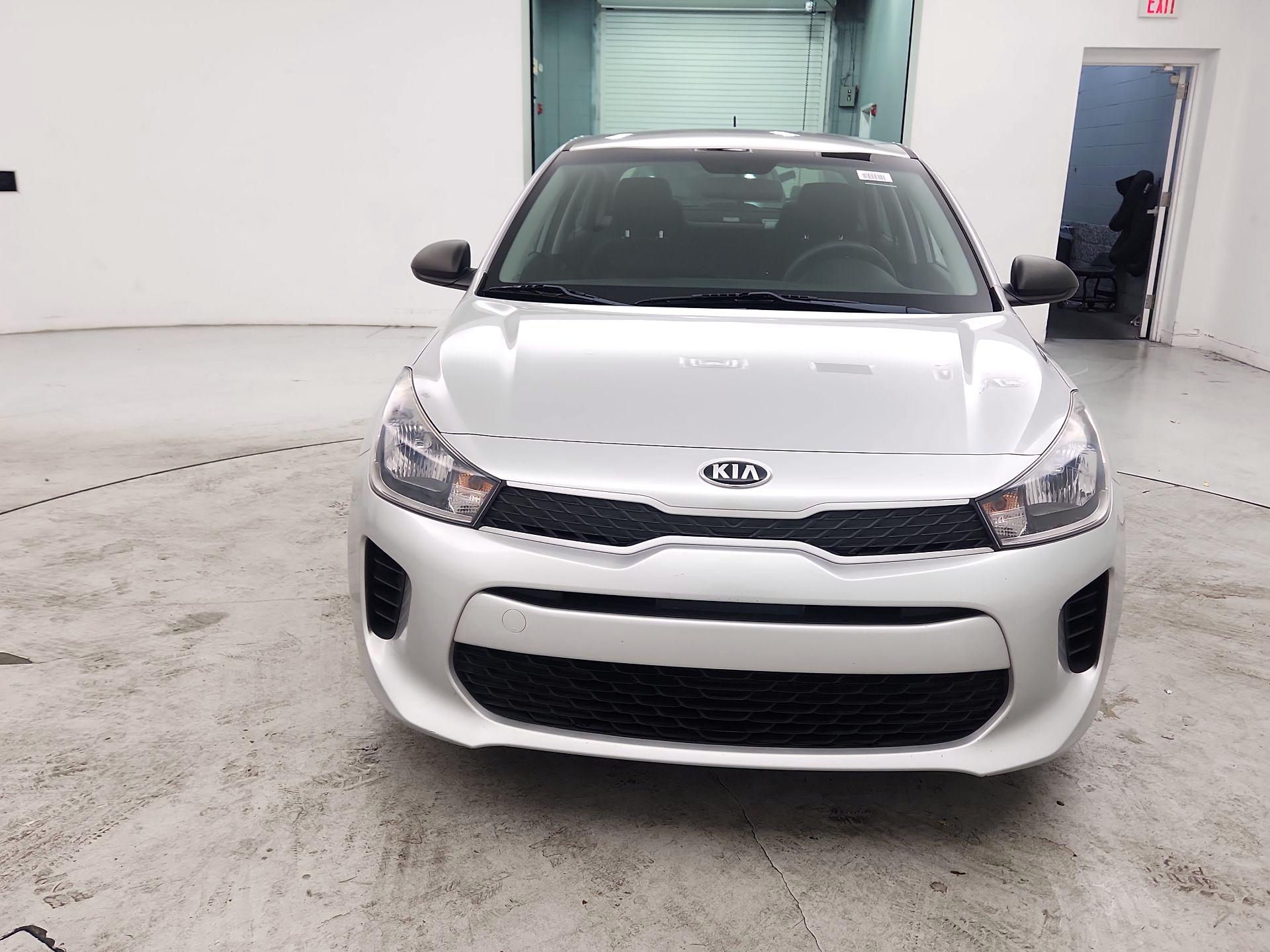 Thumbnail: 2018 Kia Rio - 2