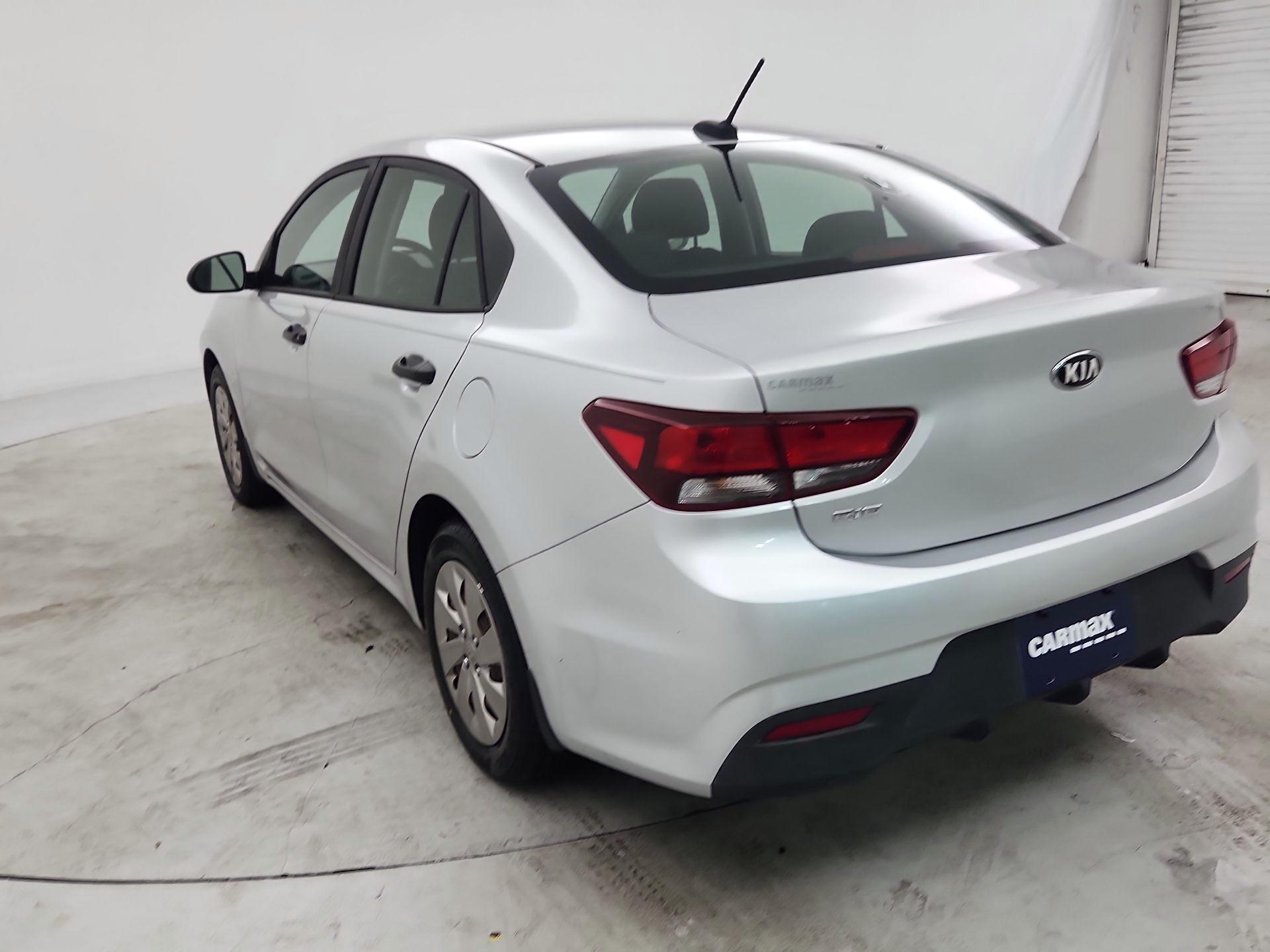 Thumbnail: 2018 Kia Rio - 7