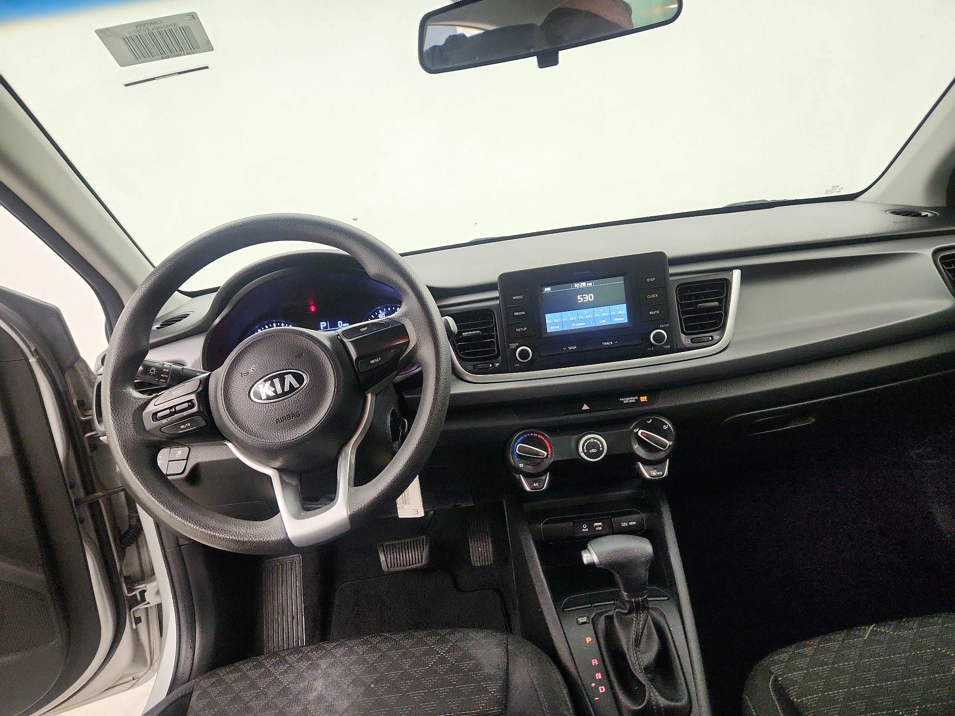 Thumbnail: 2018 Kia Rio - 8