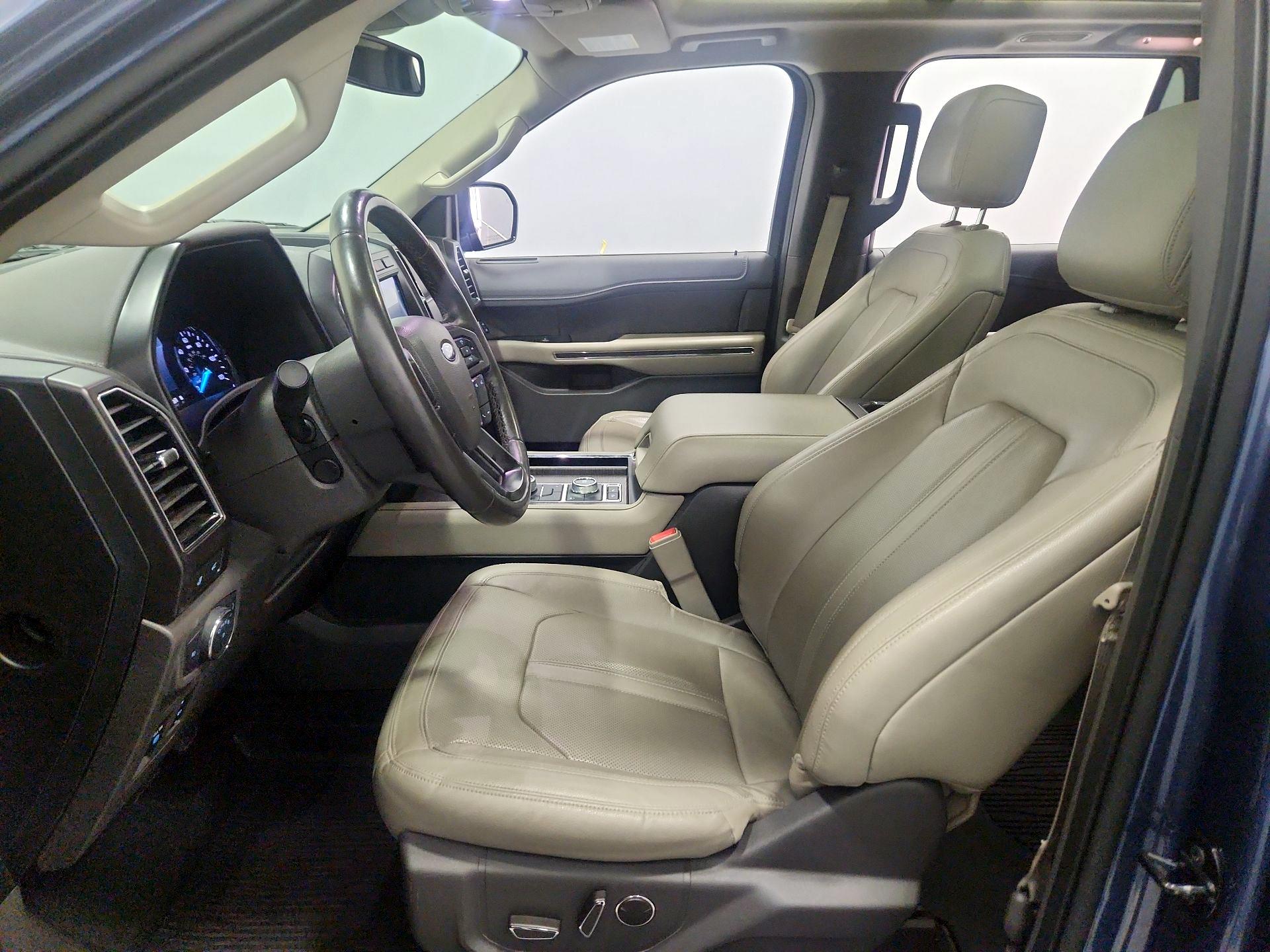 Thumbnail: 2020 Ford Expedition - 11