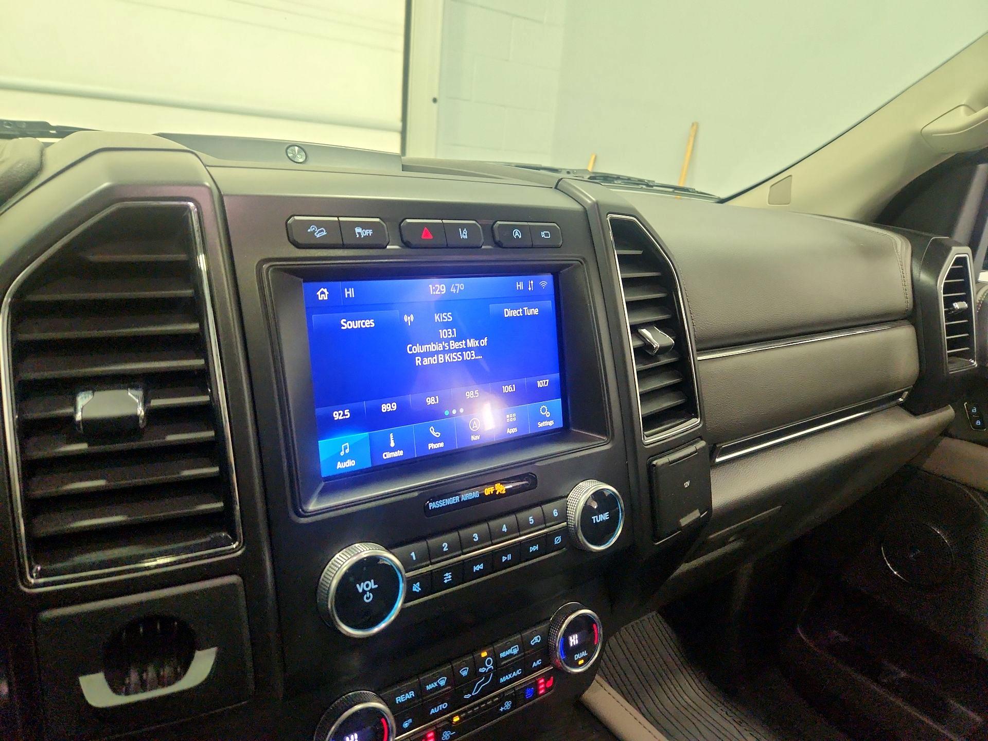 Thumbnail: 2020 Ford Expedition - 16