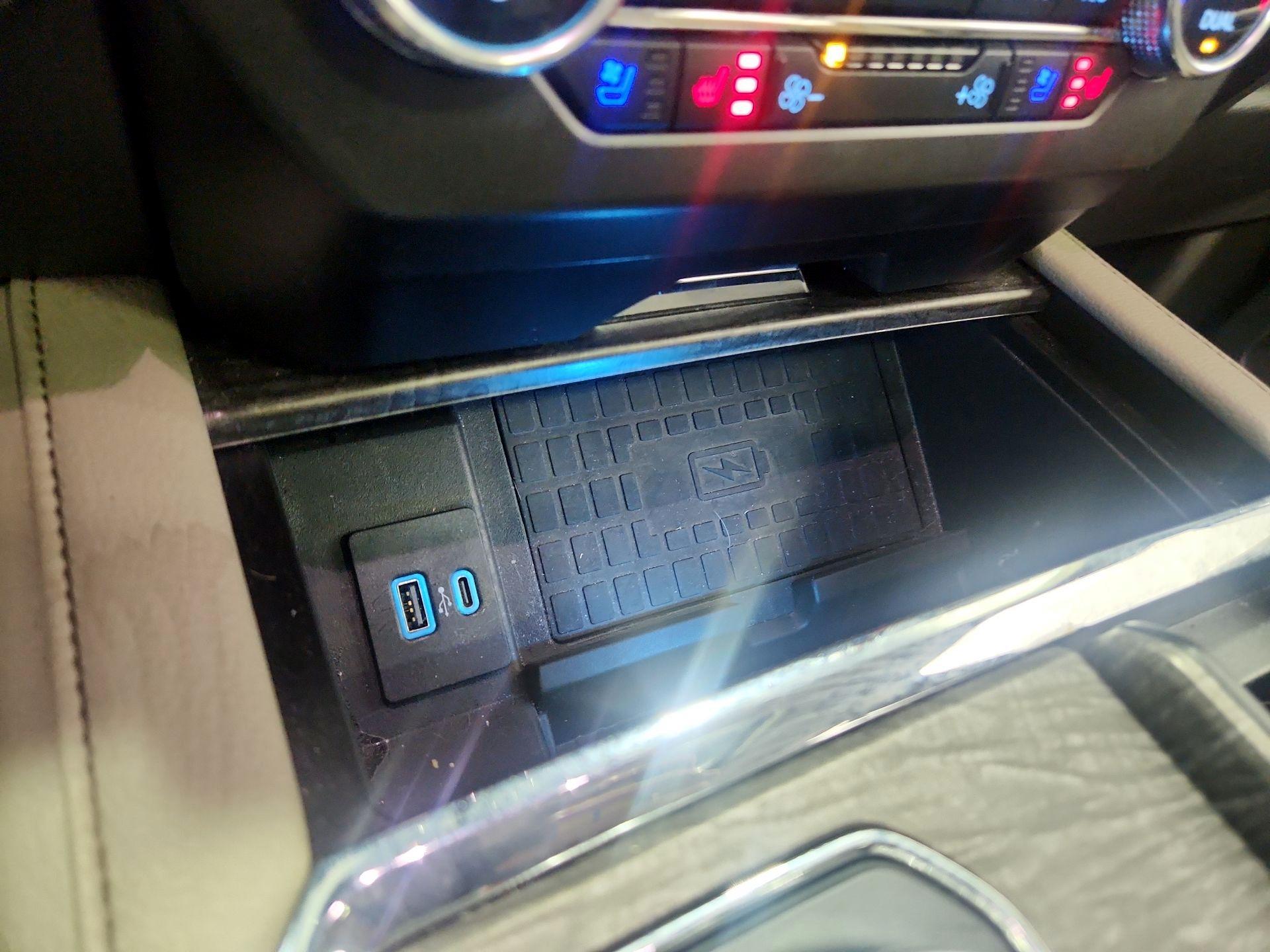 Thumbnail: 2020 Ford Expedition - 19