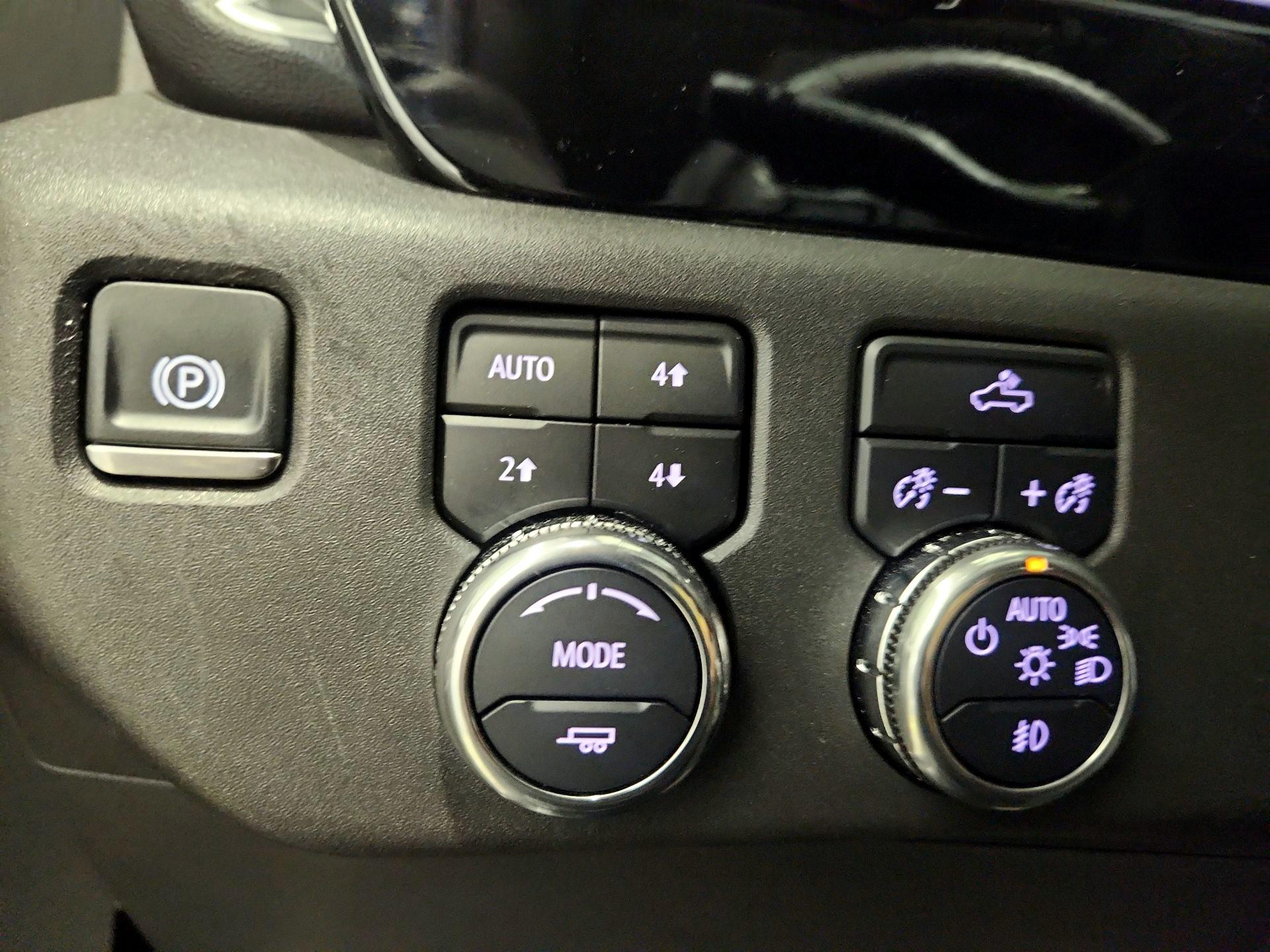 Thumbnail: 2024 GMC Sierra 1500 - 13