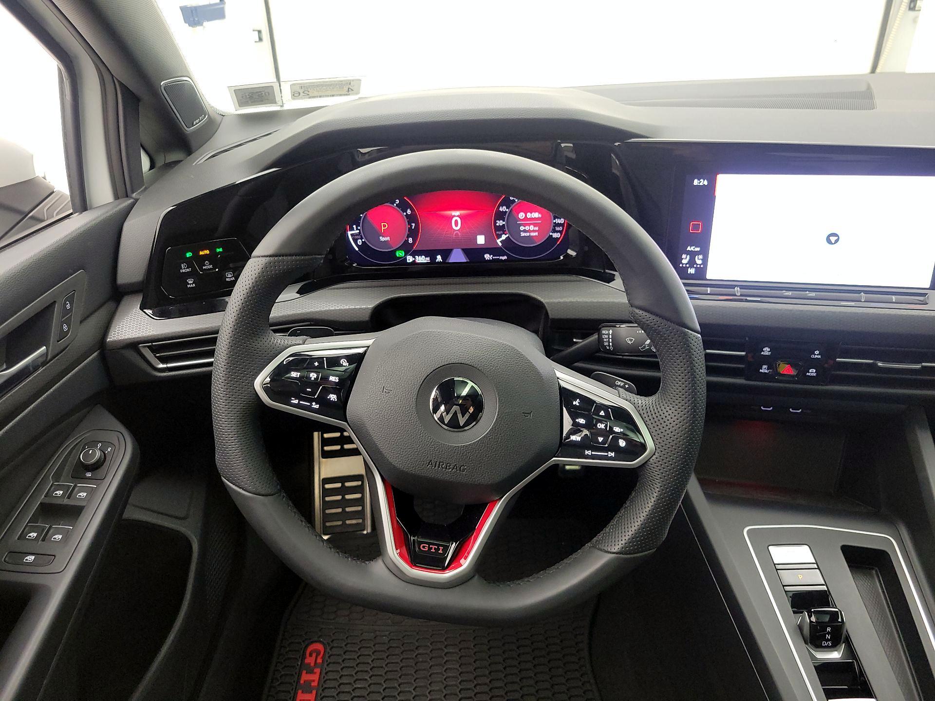 Thumbnail: 2022 Volkswagen Golf - 9