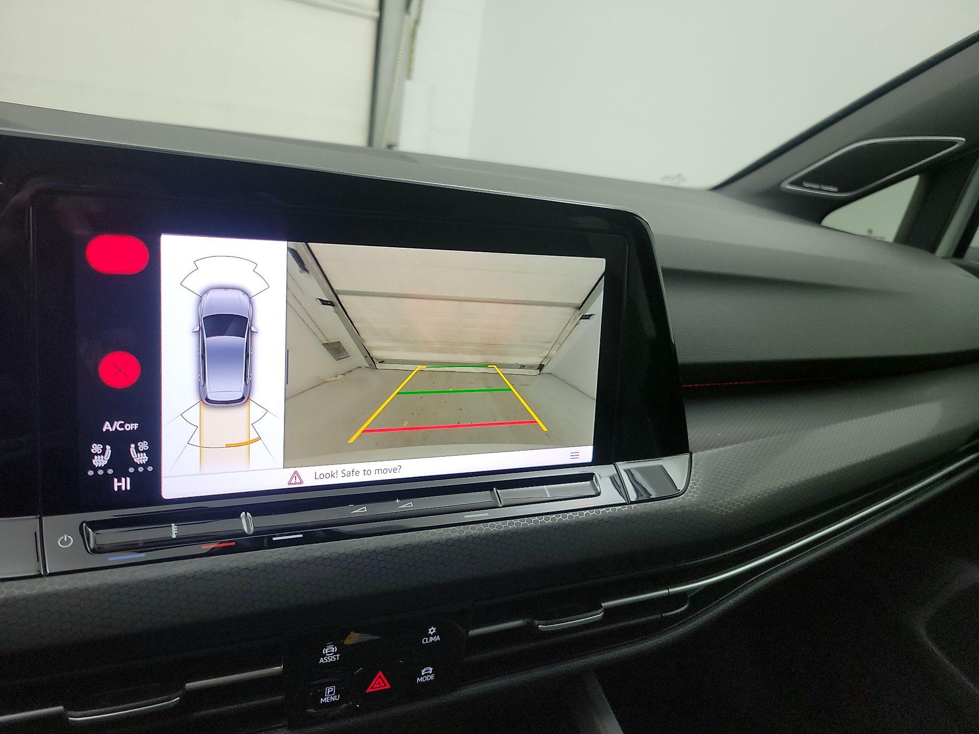 Thumbnail: 2022 Volkswagen Golf - 15