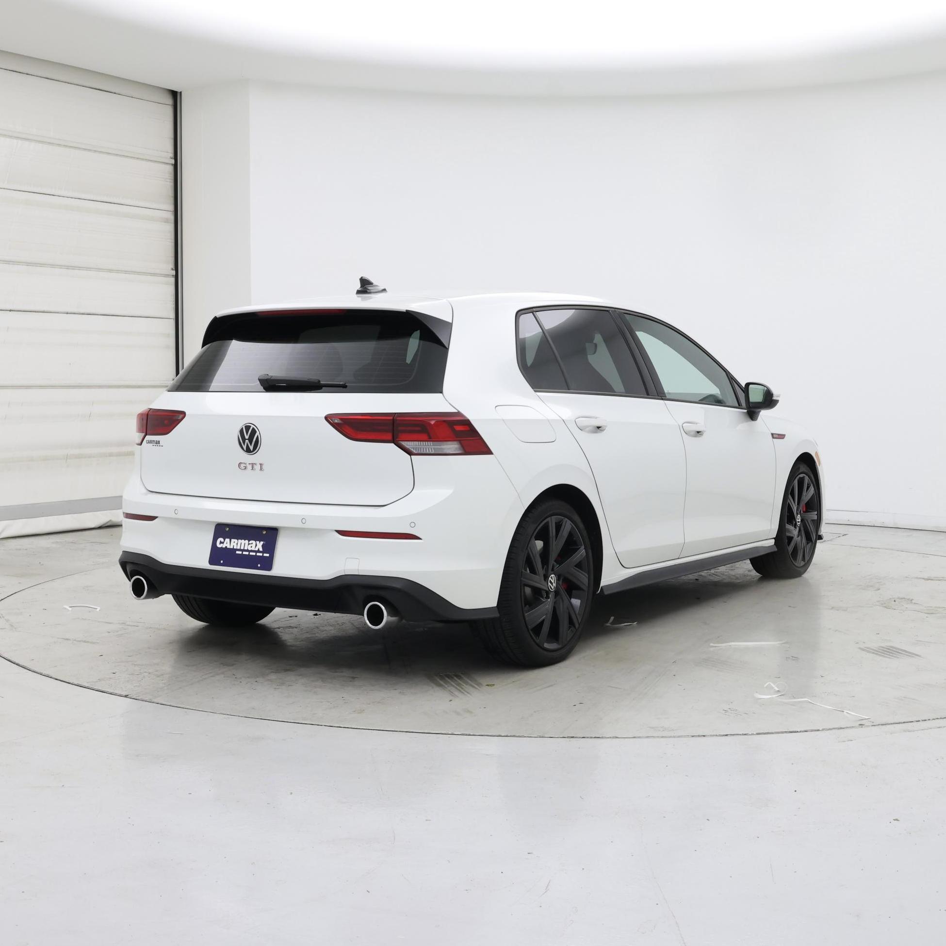 Thumbnail: 2022 Volkswagen Golf - 8