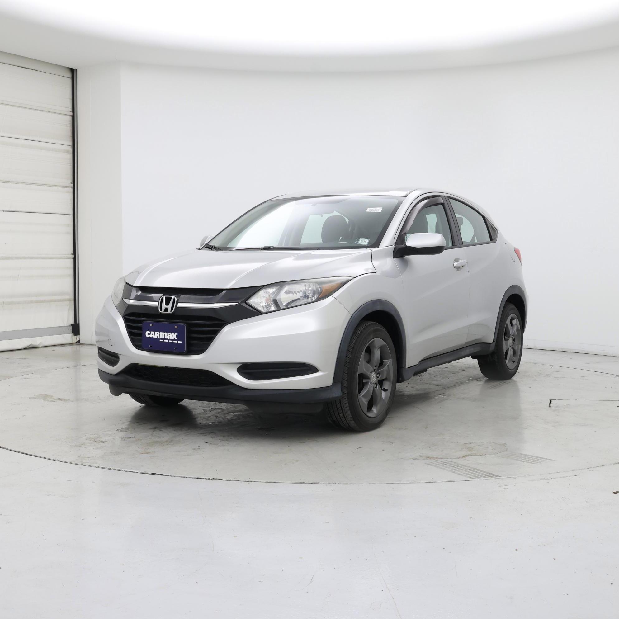 Thumbnail: 2016 Honda HR-V - 4