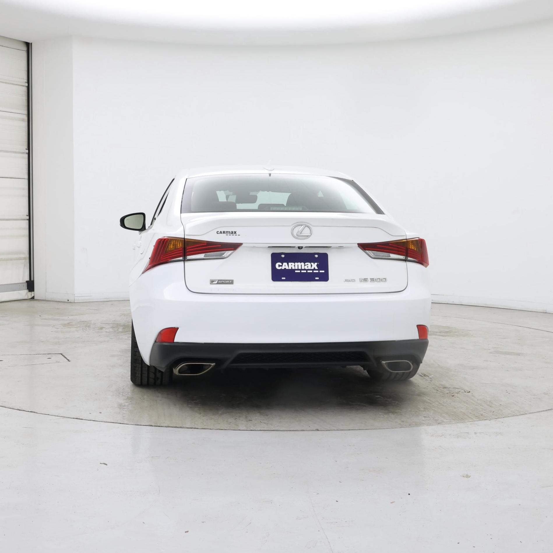 Thumbnail: 2019 Lexus IS - 6