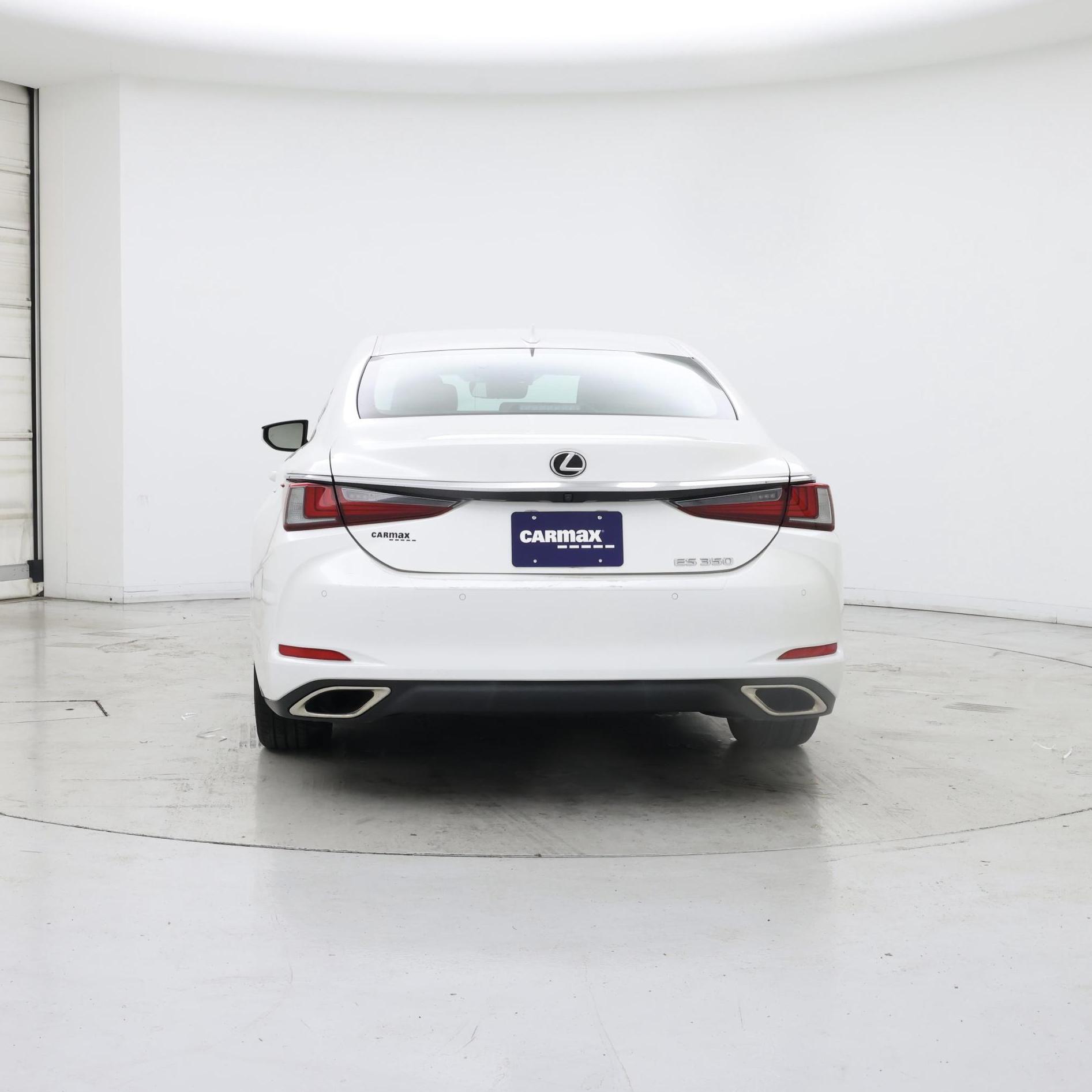 Thumbnail: 2019 Lexus ES - 6