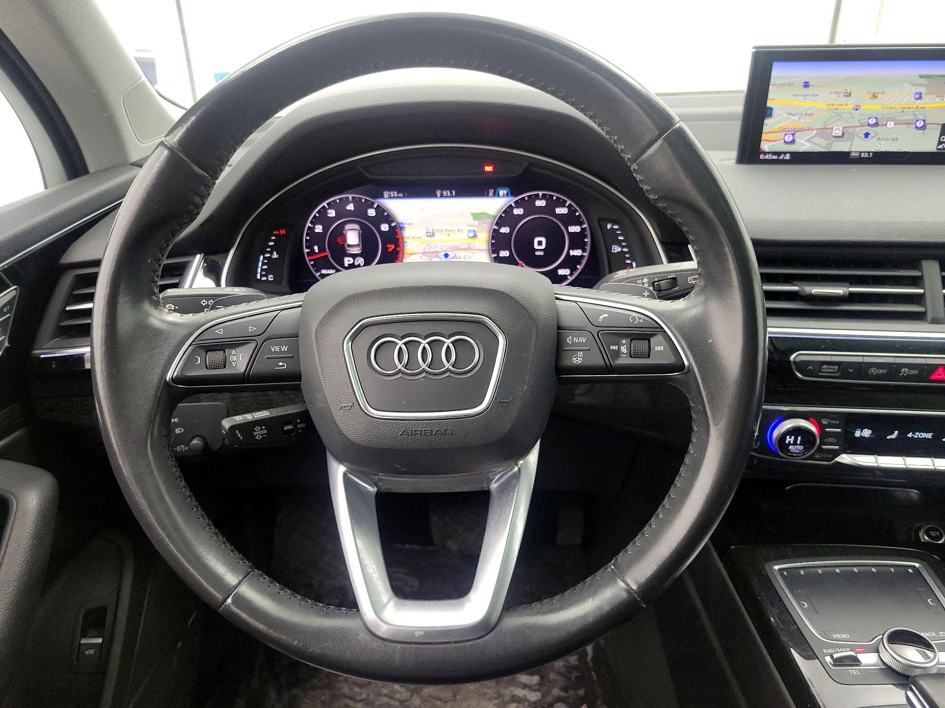 Thumbnail: 2019 Audi Q7 - 10