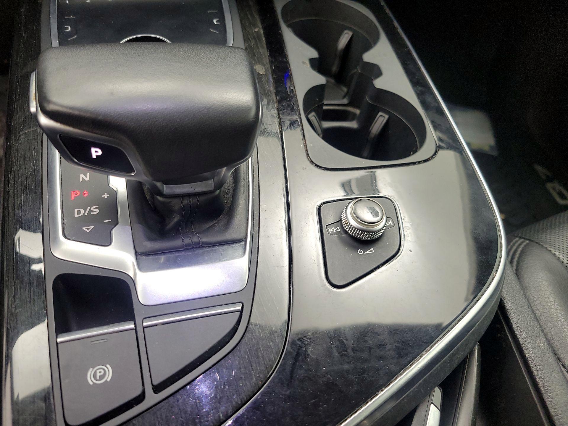 Thumbnail: 2019 Audi Q7 - 18