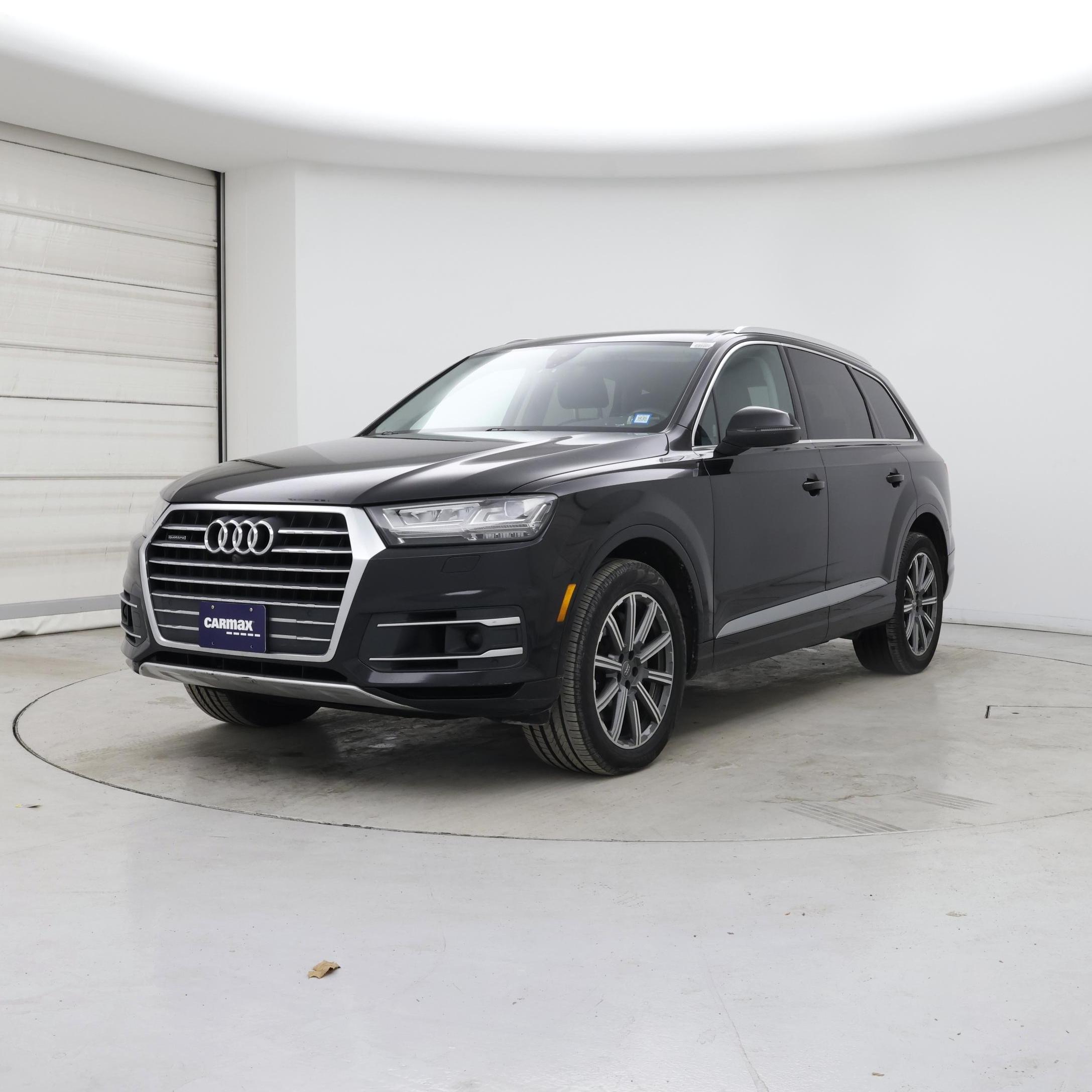 Thumbnail: 2019 Audi Q7 - 4