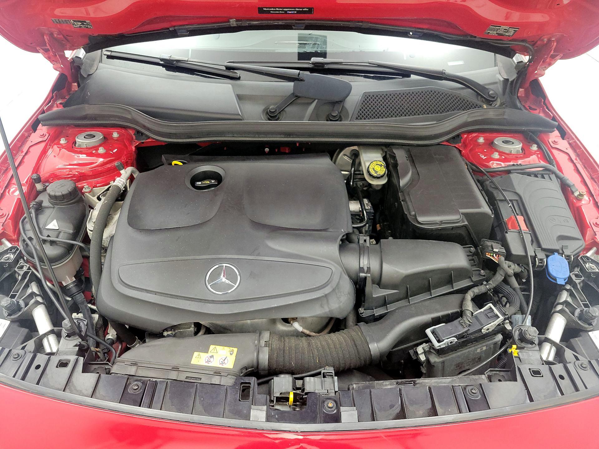 Thumbnail: 2018 Mercedes-Benz GLA - 20