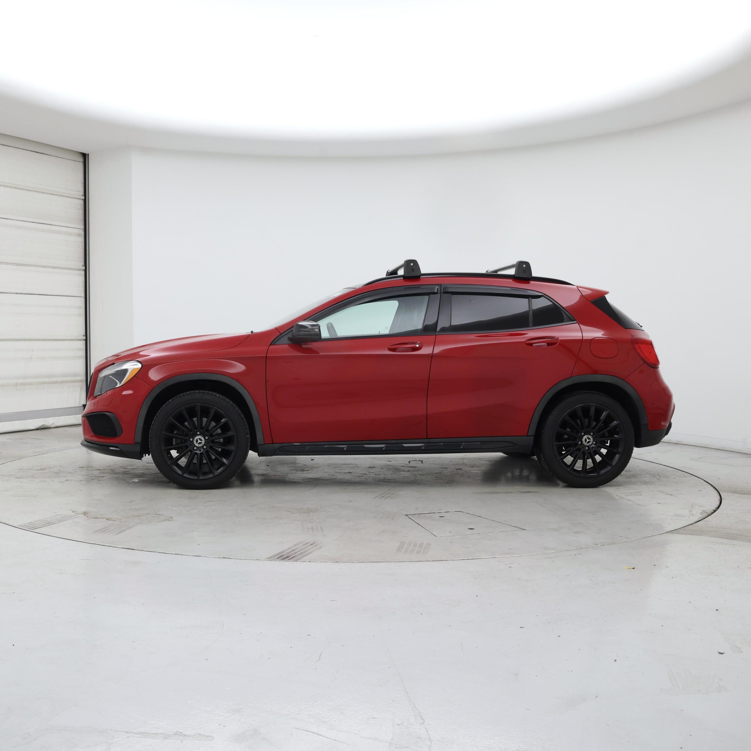 Thumbnail: 2018 Mercedes-Benz GLA - 3