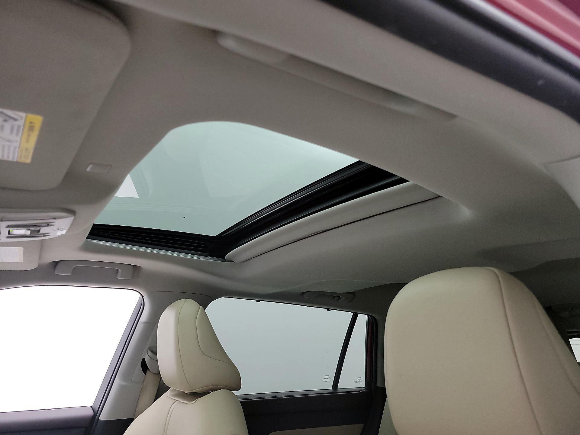 Thumbnail: 2021 Toyota Highlander - 19