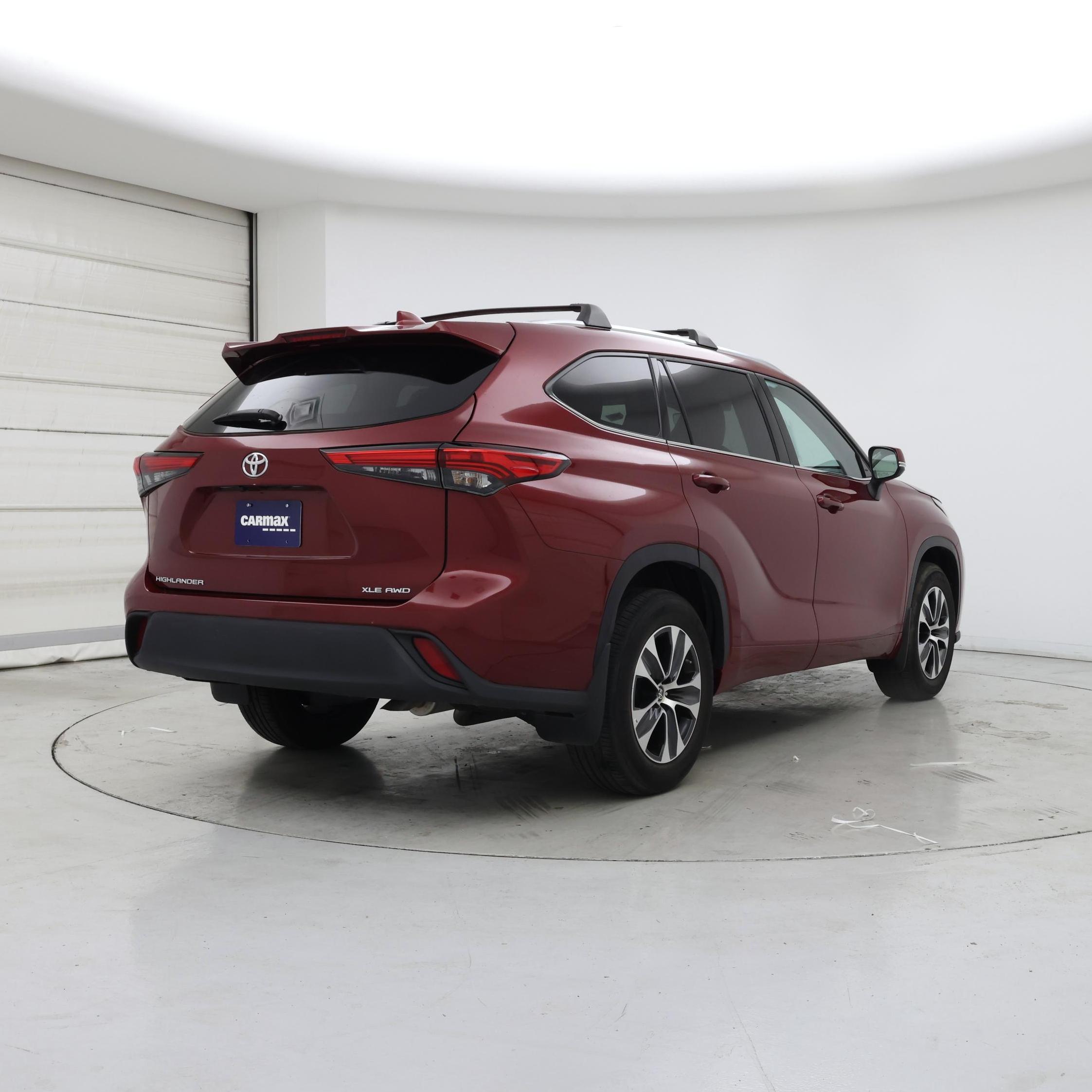 Thumbnail: 2021 Toyota Highlander - 8