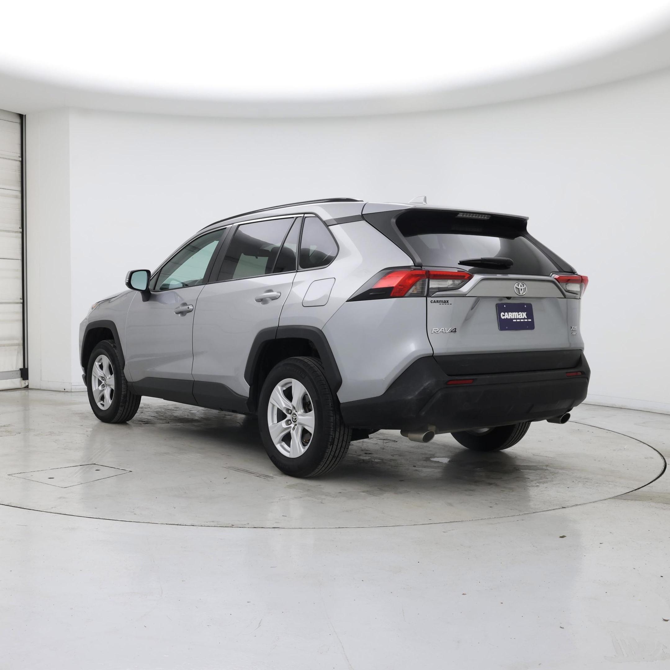 Thumbnail: 2021 Toyota RAV4 - 2