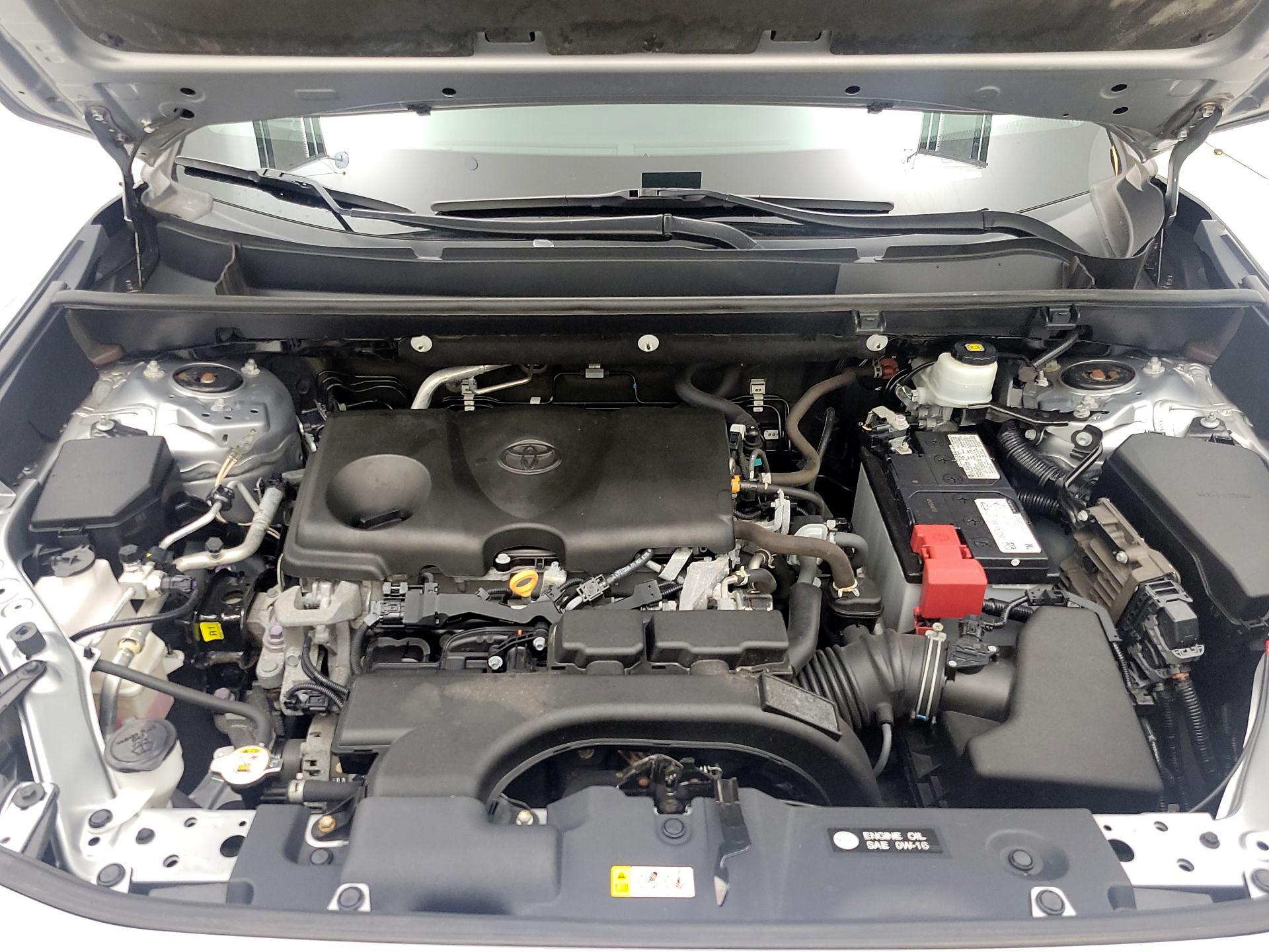 Thumbnail: 2021 Toyota RAV4 - 19