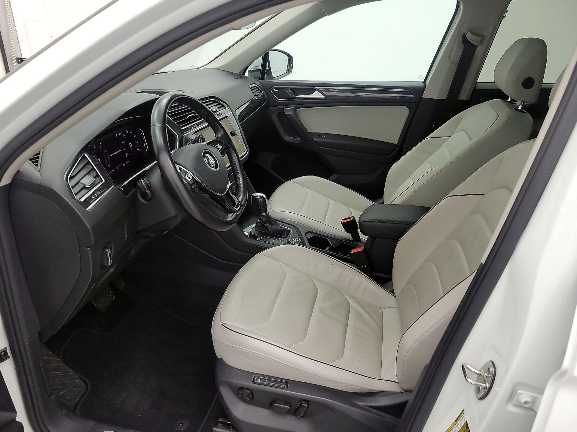 Thumbnail: 2019 Volkswagen Tiguan - 11