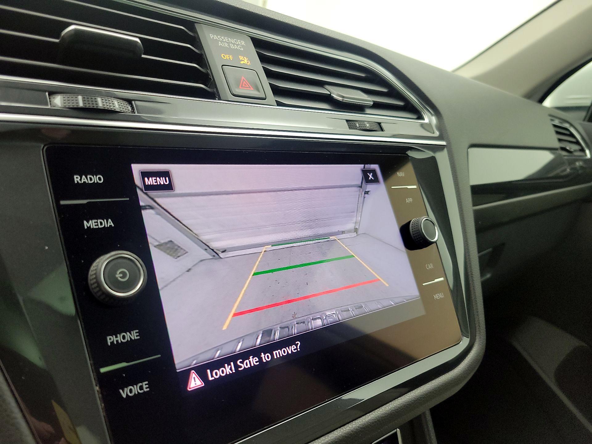 Thumbnail: 2019 Volkswagen Tiguan - 15