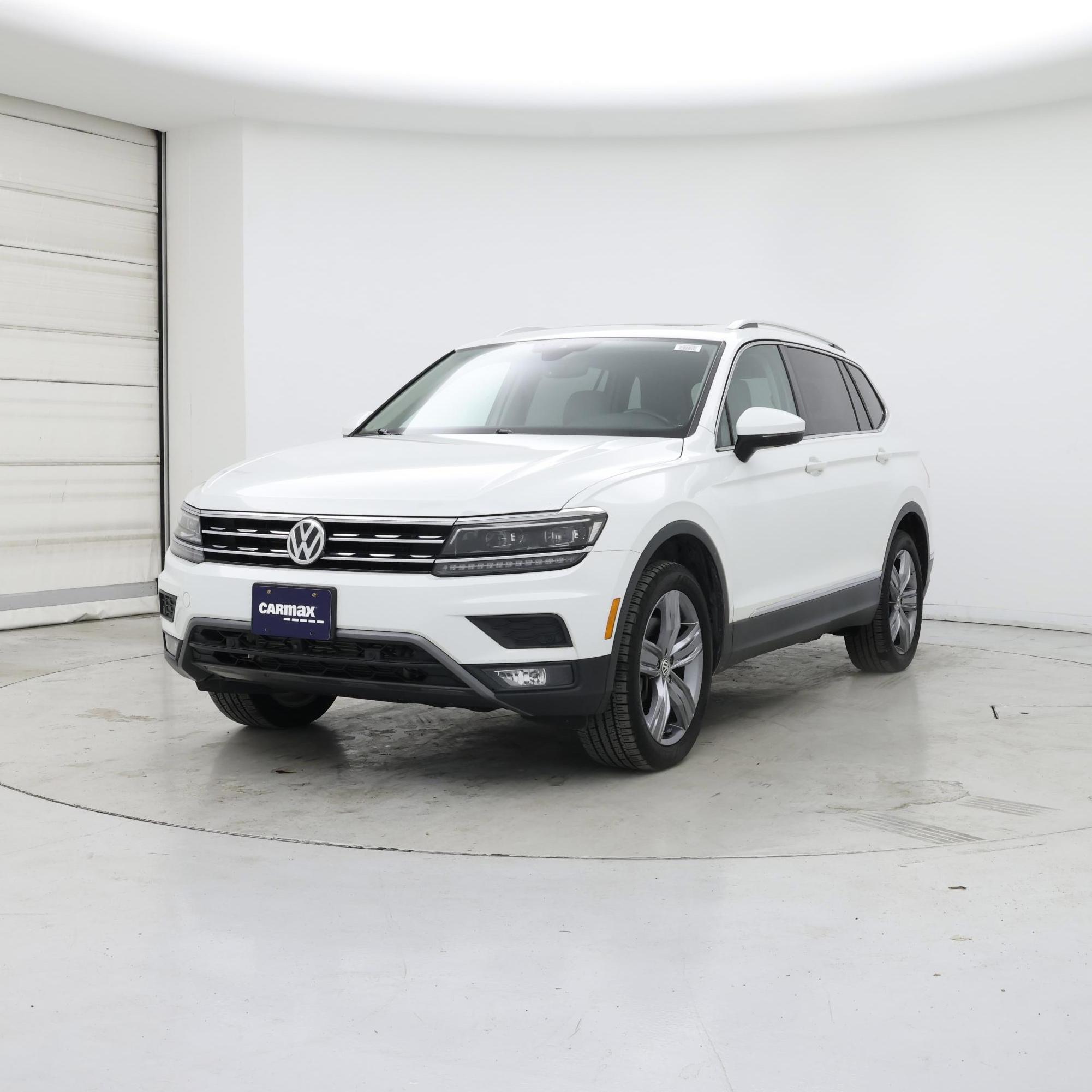 Thumbnail: 2019 Volkswagen Tiguan - 4