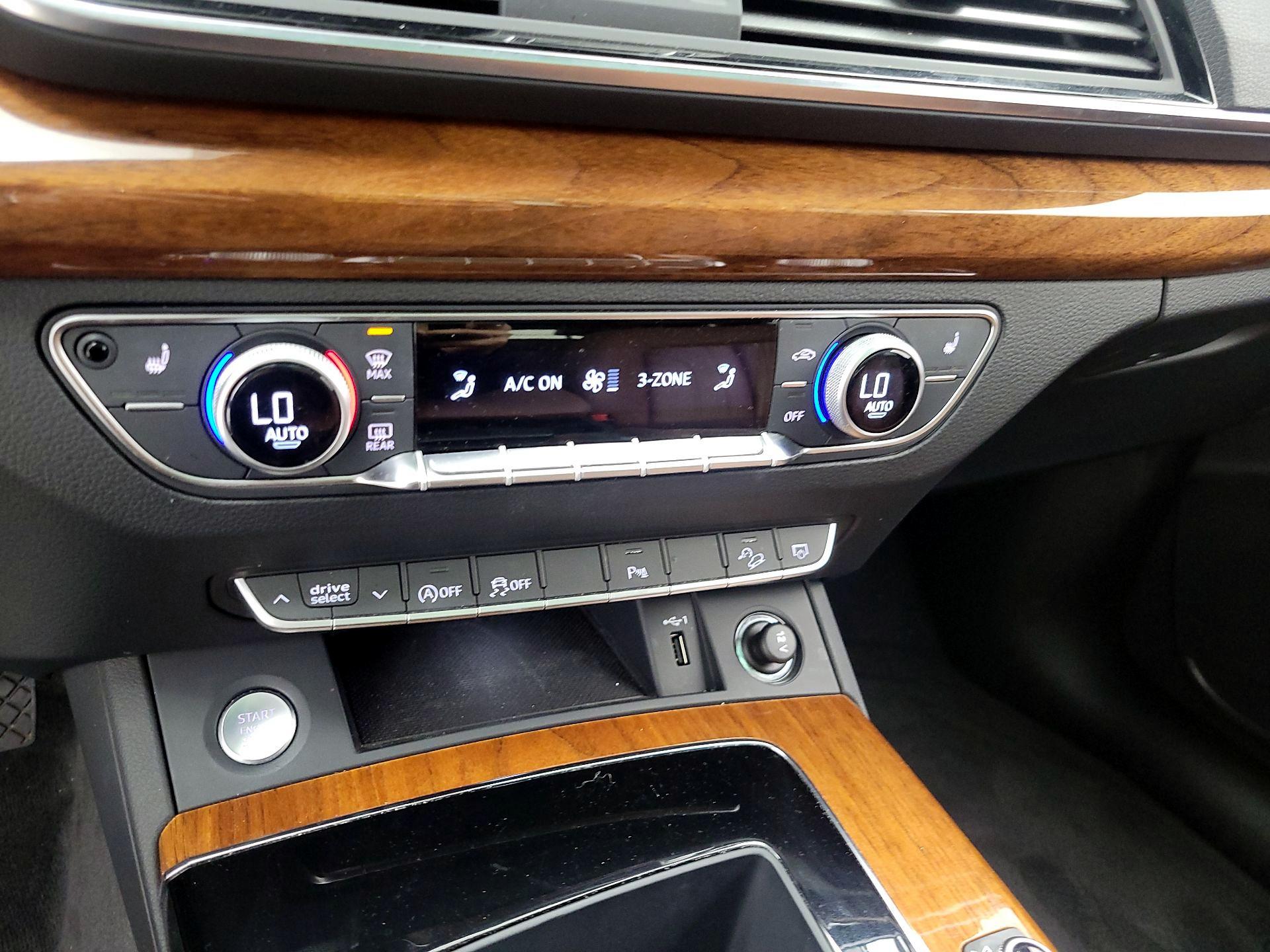 Thumbnail: 2023 Audi Q5 - 16