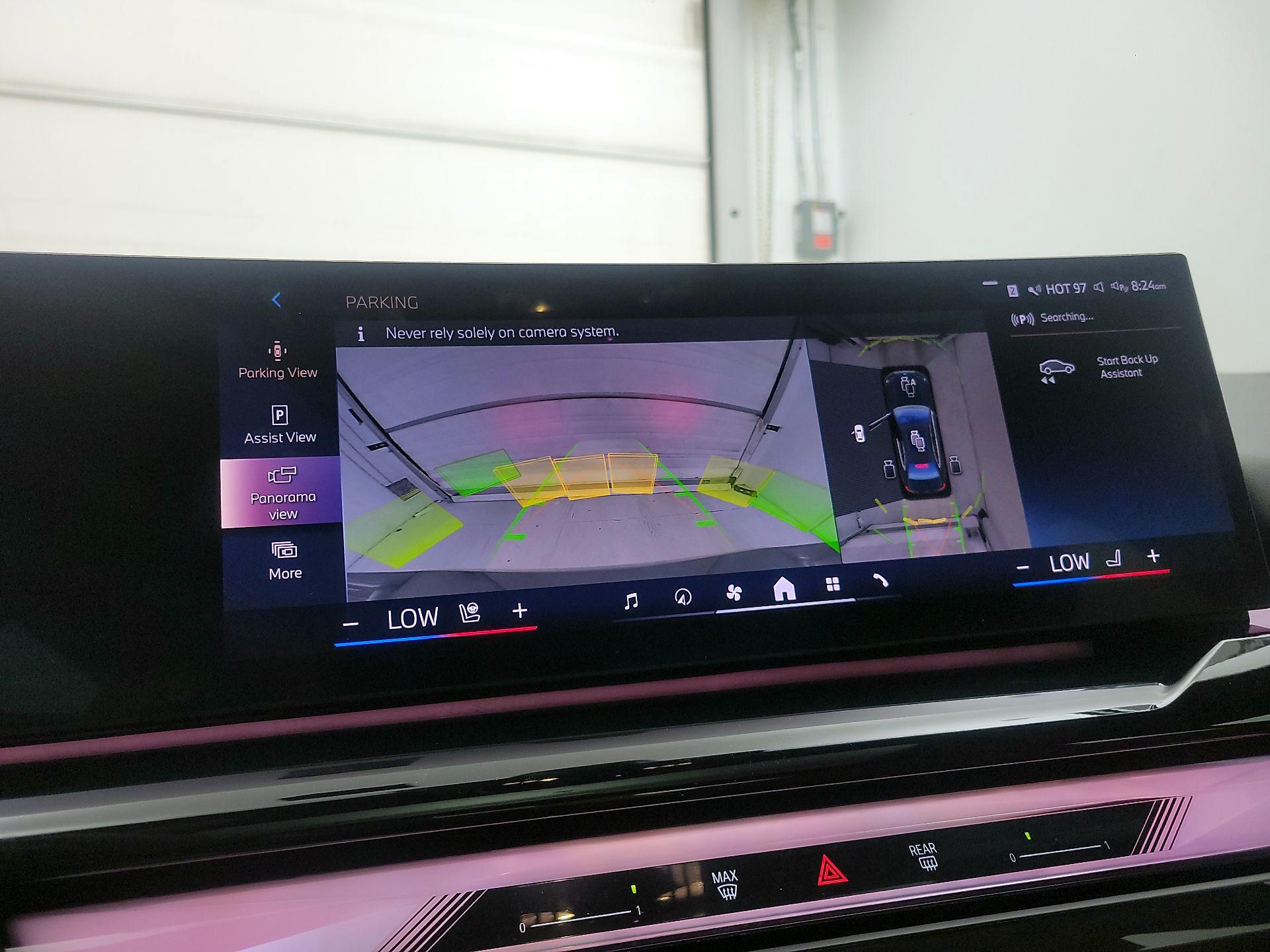 Thumbnail: 2025 BMW i5 - 14