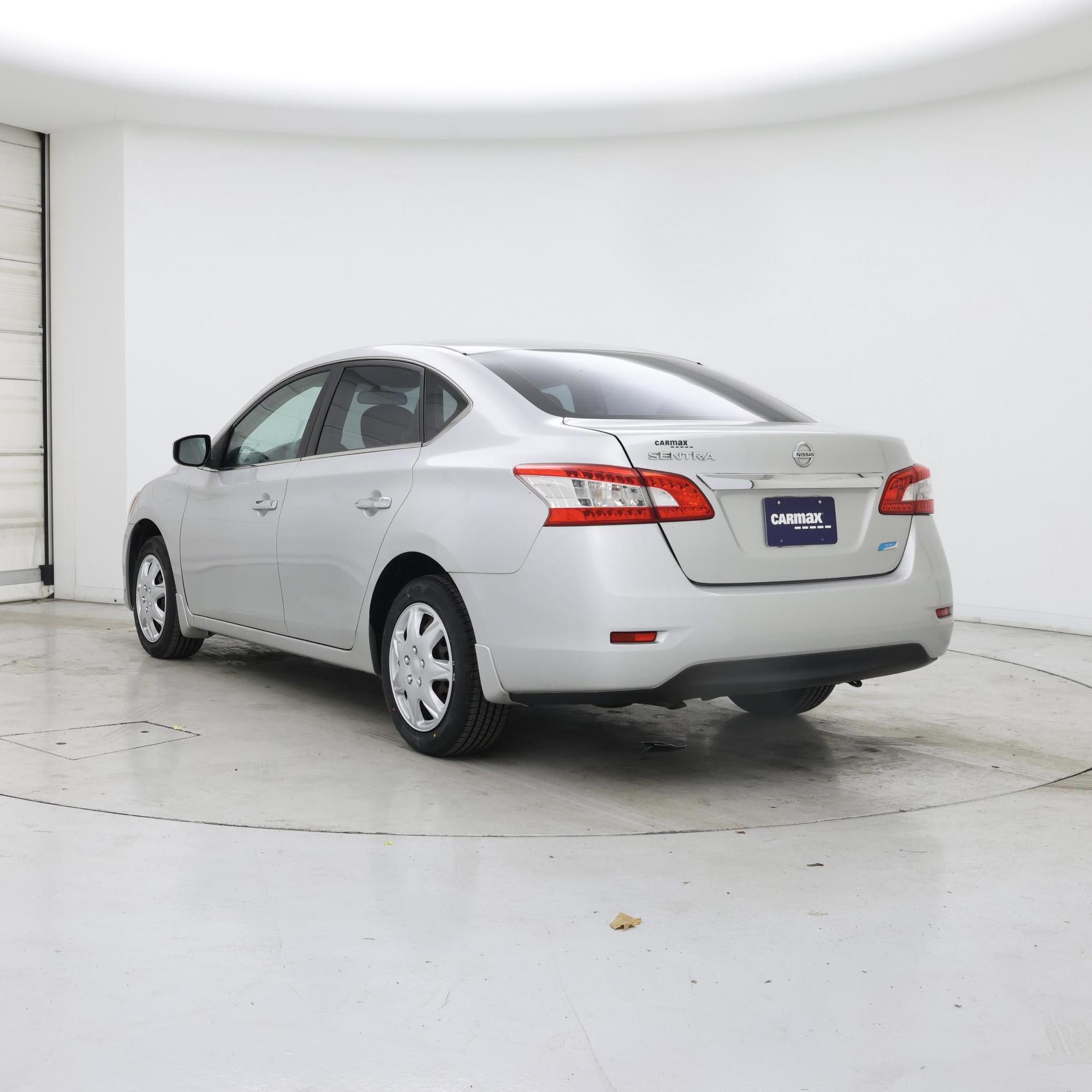 Thumbnail: 2014 Nissan Sentra - 2