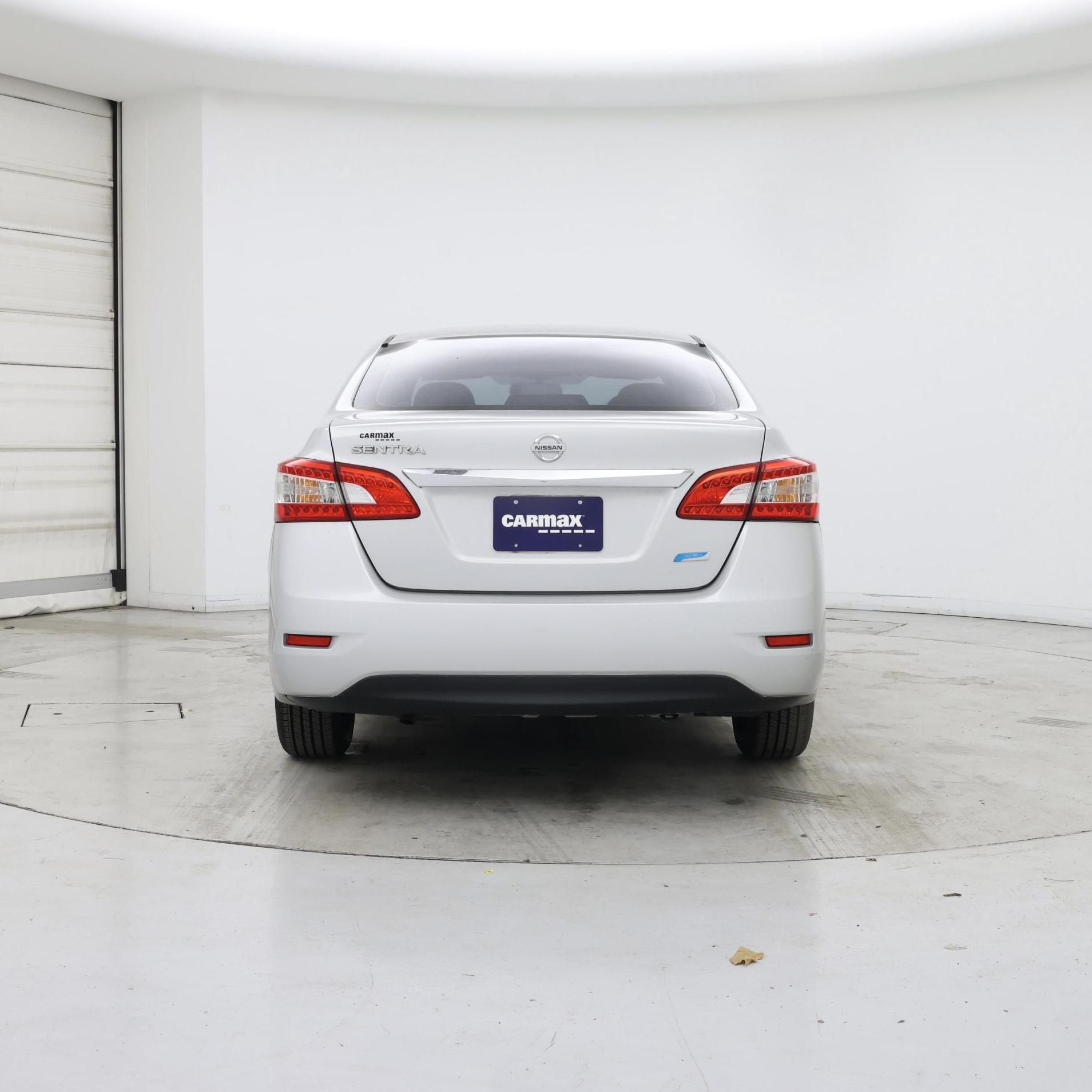 Thumbnail: 2014 Nissan Sentra - 6