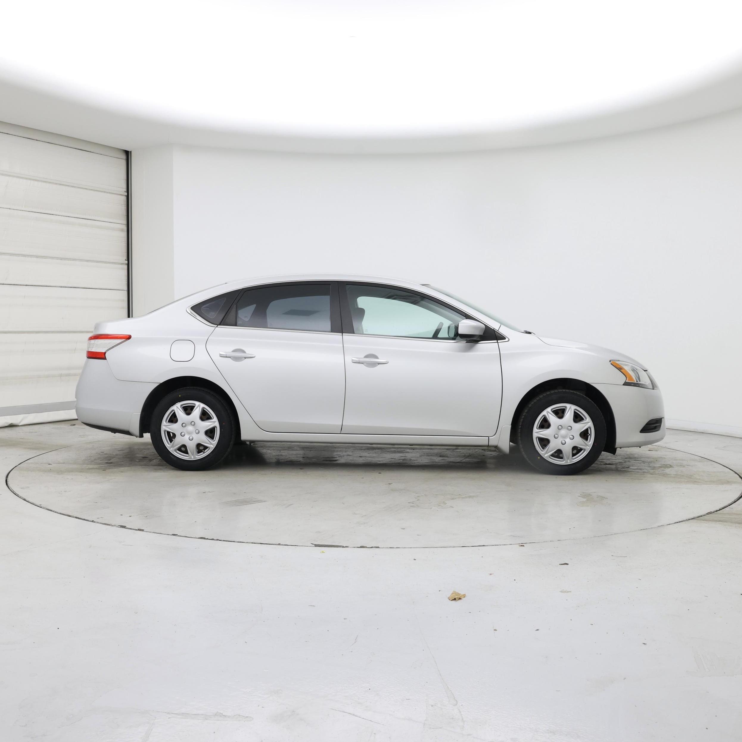 Thumbnail: 2014 Nissan Sentra - 7