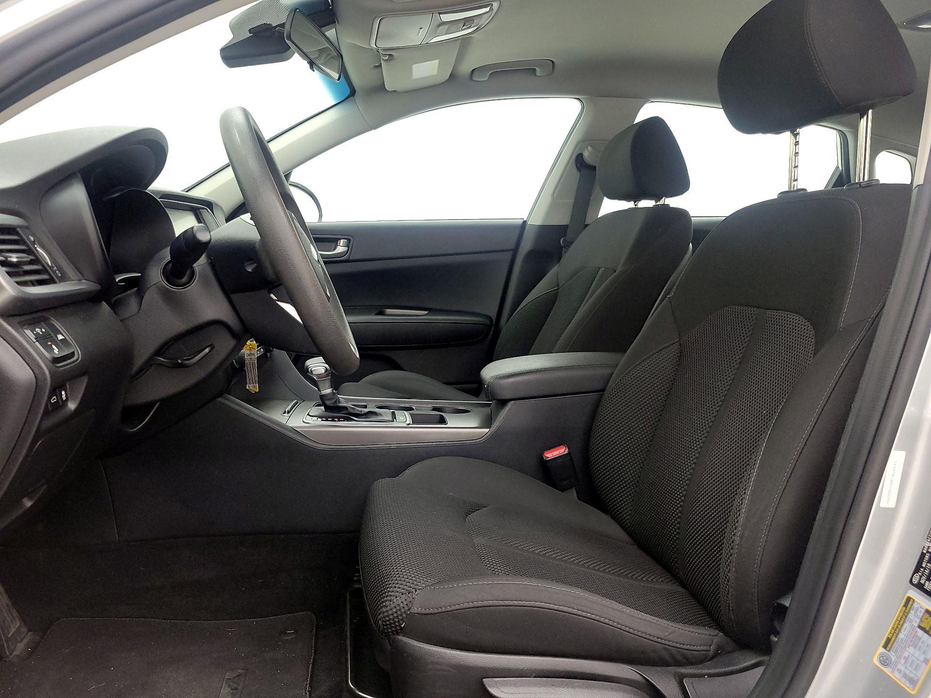 Thumbnail: 2019 Kia Optima - 11