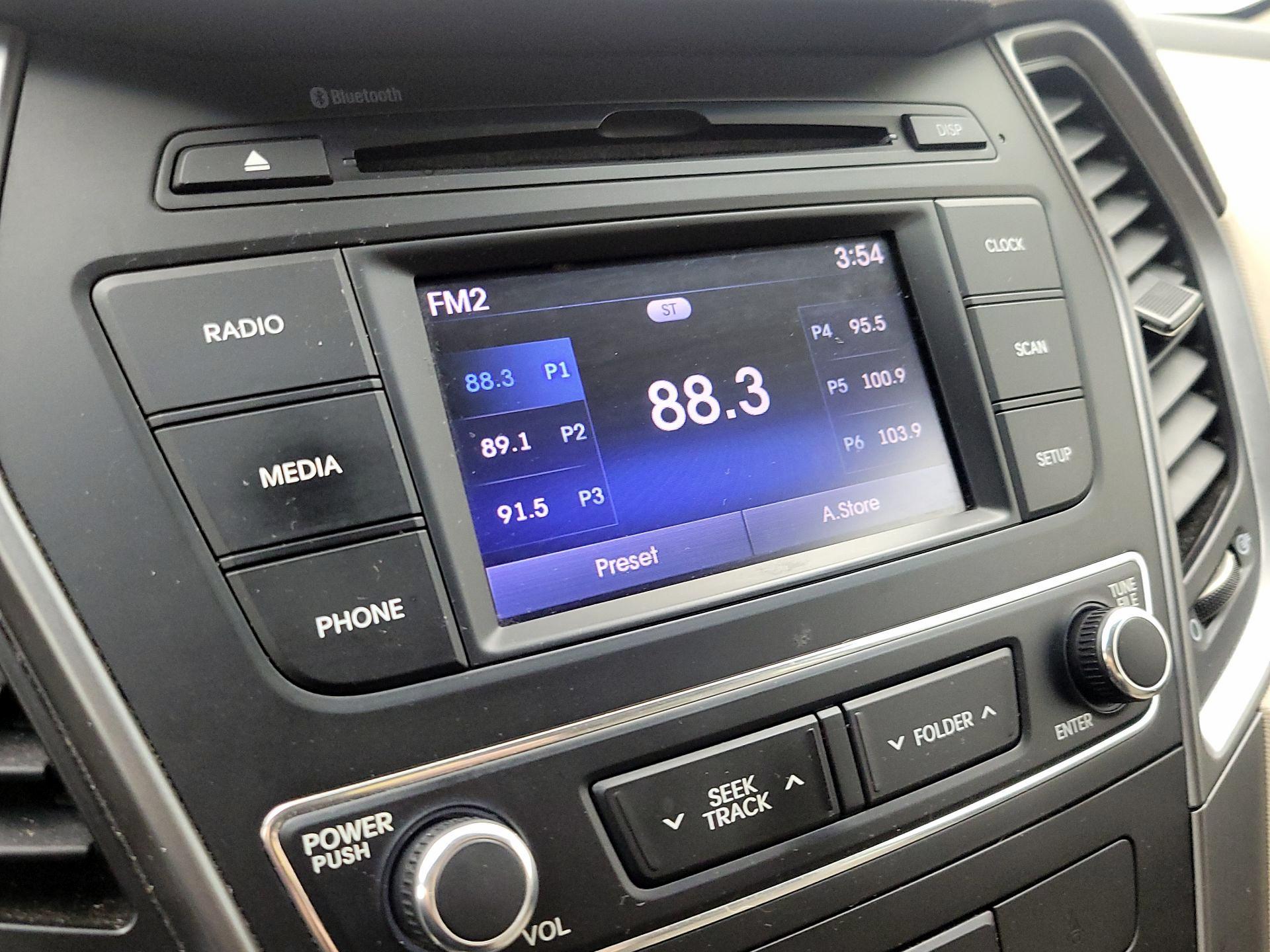 Thumbnail: 2018 Hyundai Santa Fe - 15