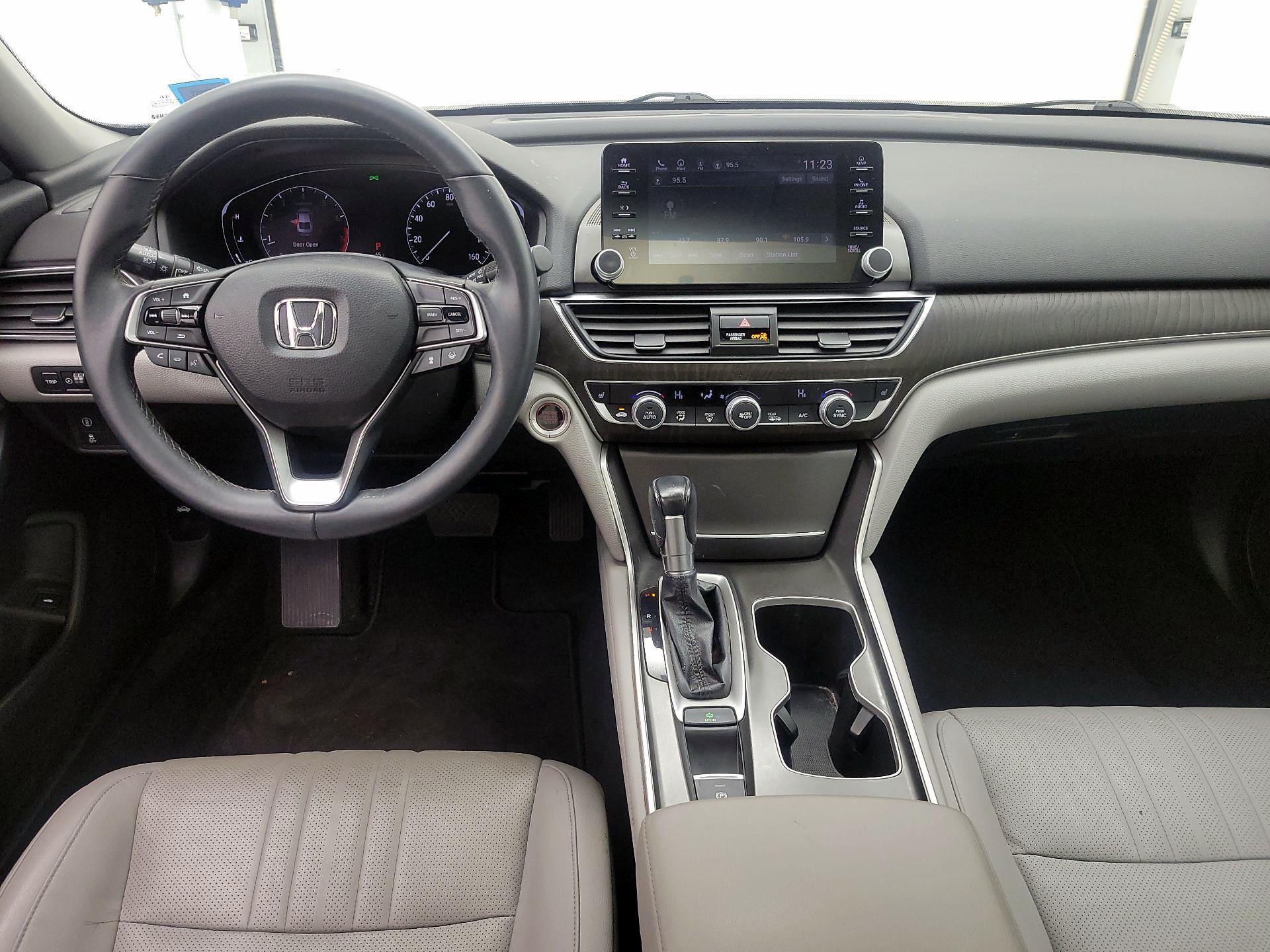 Thumbnail: 2018 Honda Accord - 9